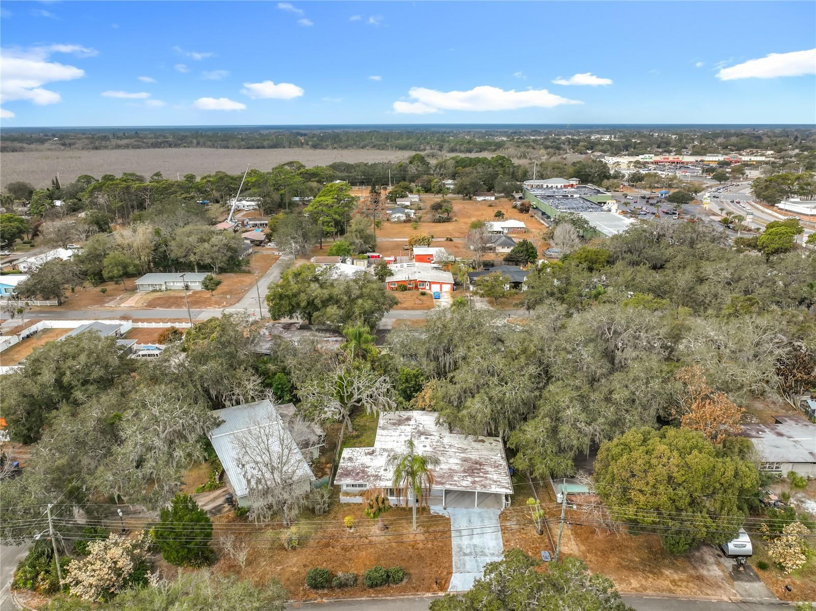 LAKE DRIVE TERRACE - Residential