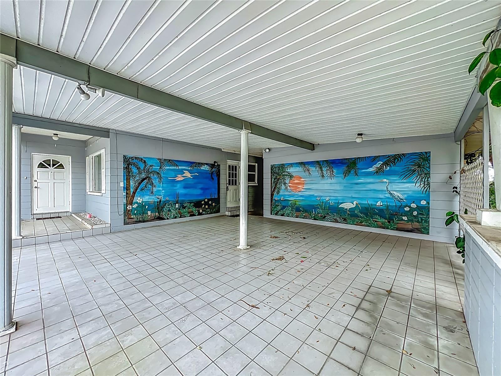 LAKE DRIVE TERRACE - Residential