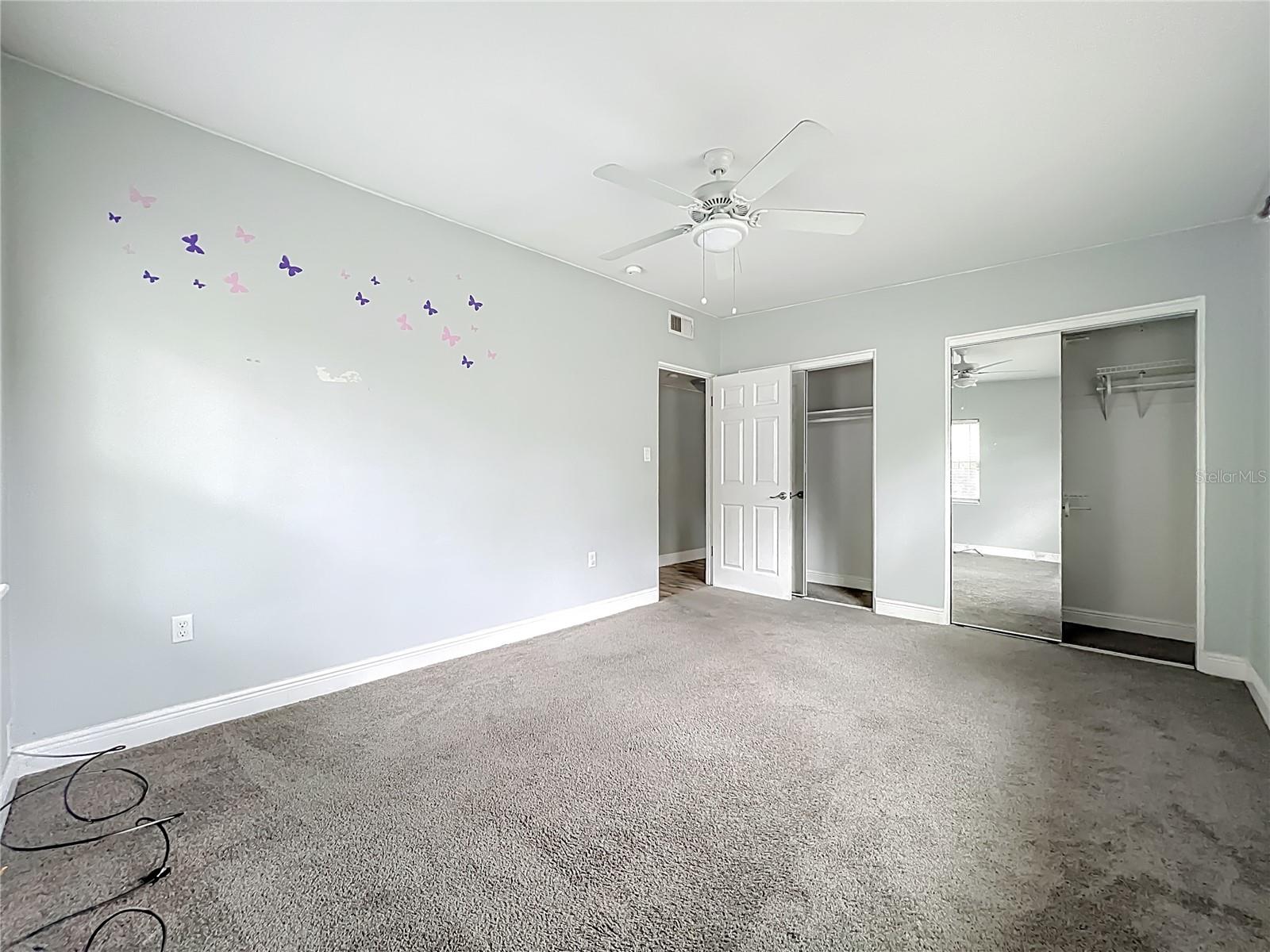 LAKE DRIVE TERRACE - Residential