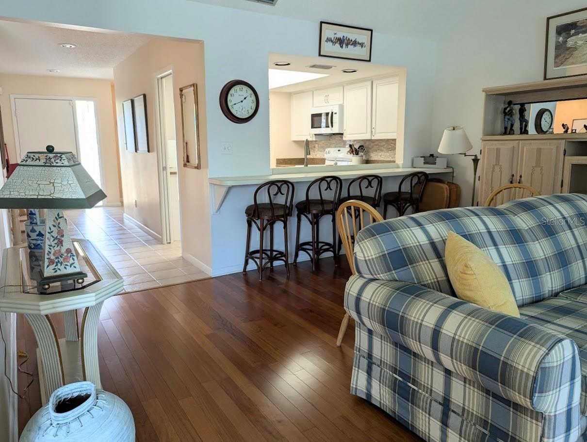 FAIRWAY VILLAS AT BARDMOOR - Residential Lease