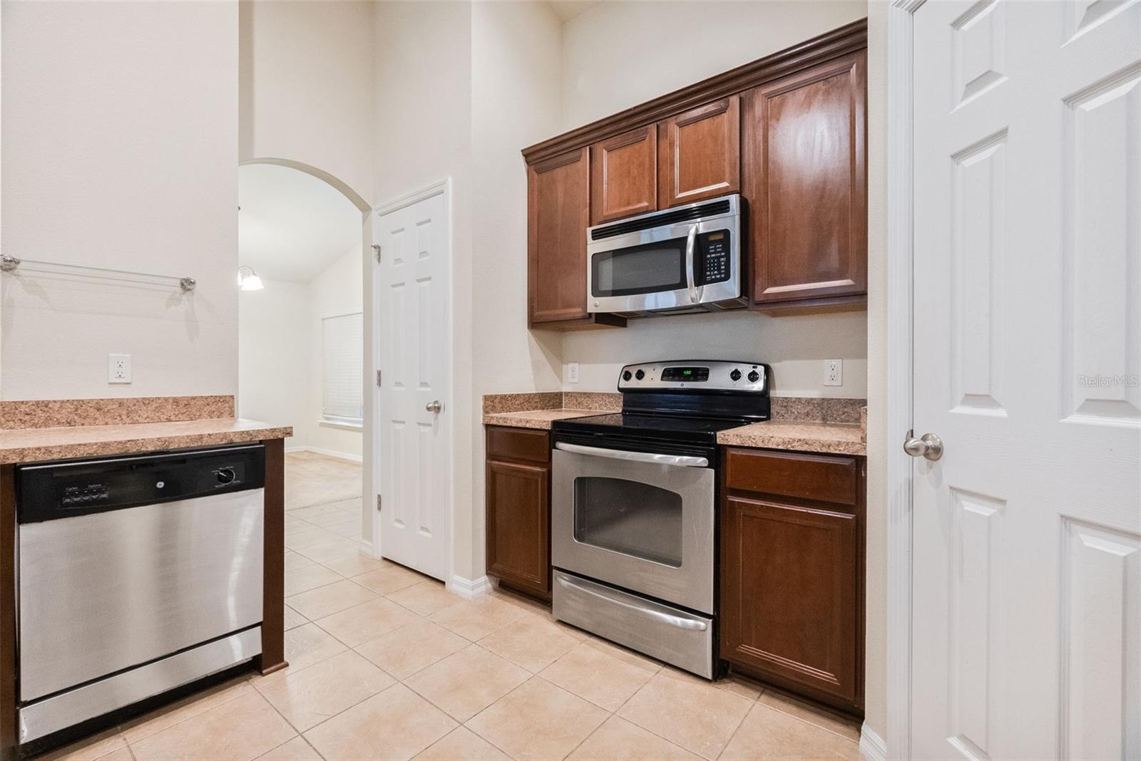 INDIAN LAKES PH 8 - Residential