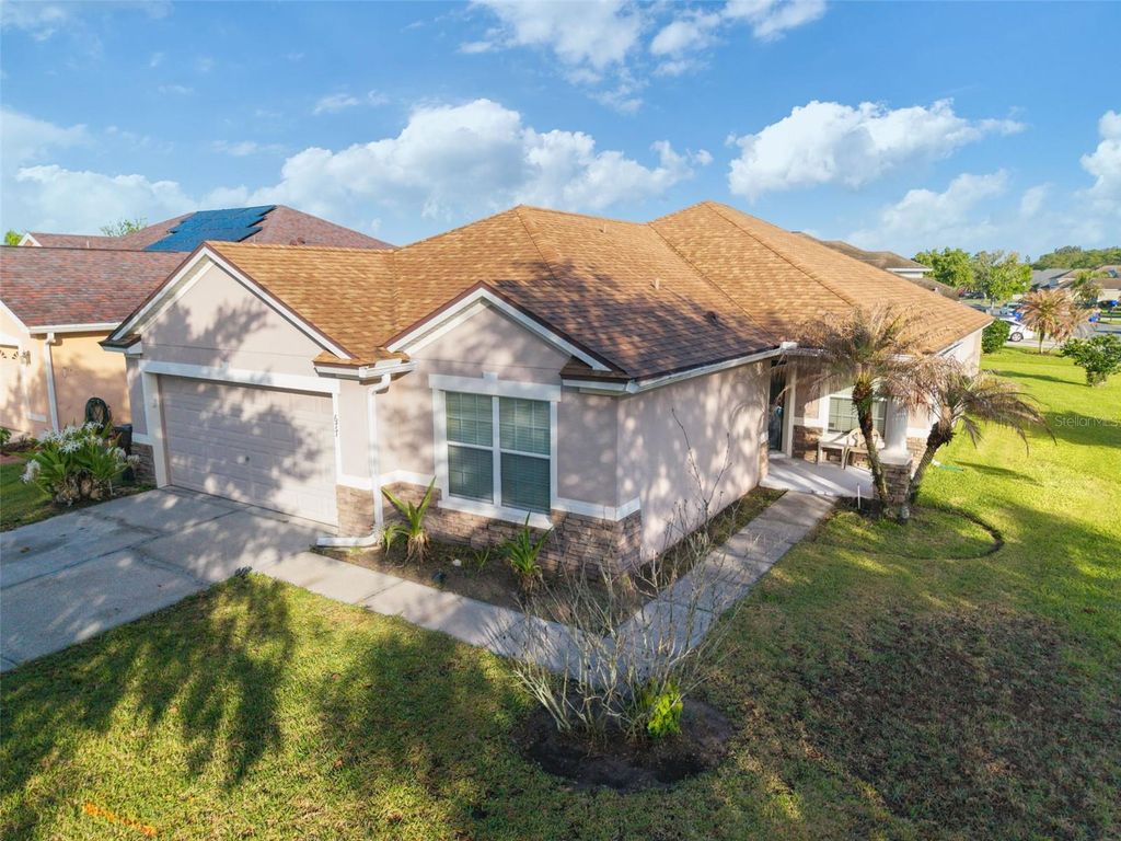 Photo of 677 Seneca Trail, Saint Cloud, FL 34772 (MLS # S5146504)