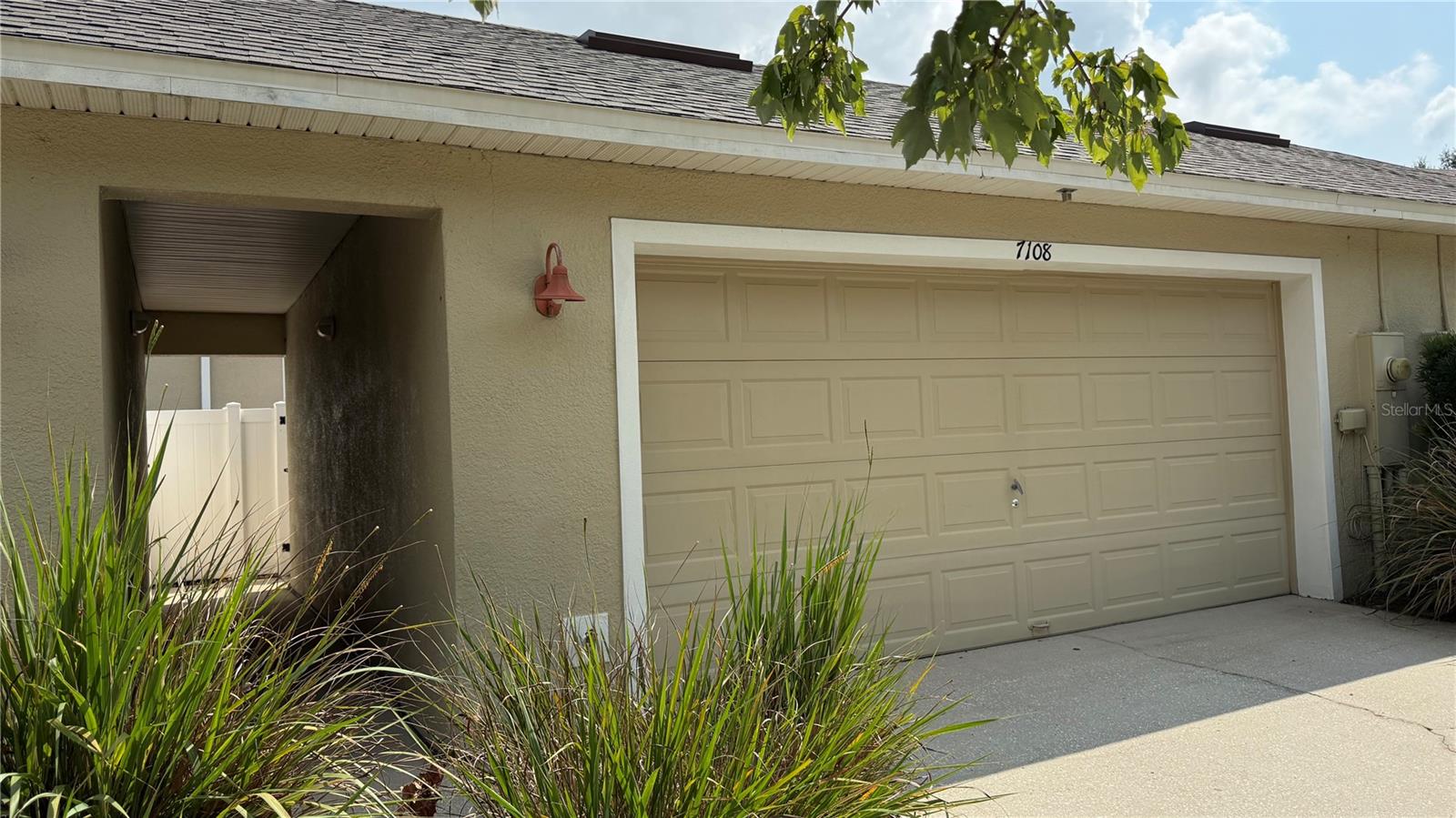 7108 FIVE OAKS DRIVE