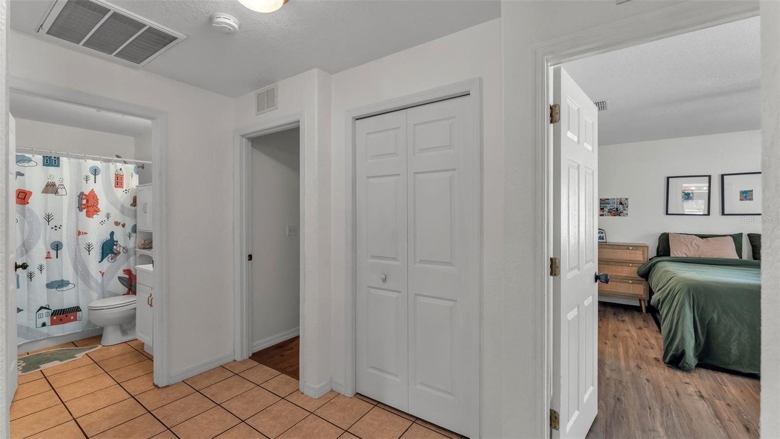 SCENIC HEIGHTS - Residential