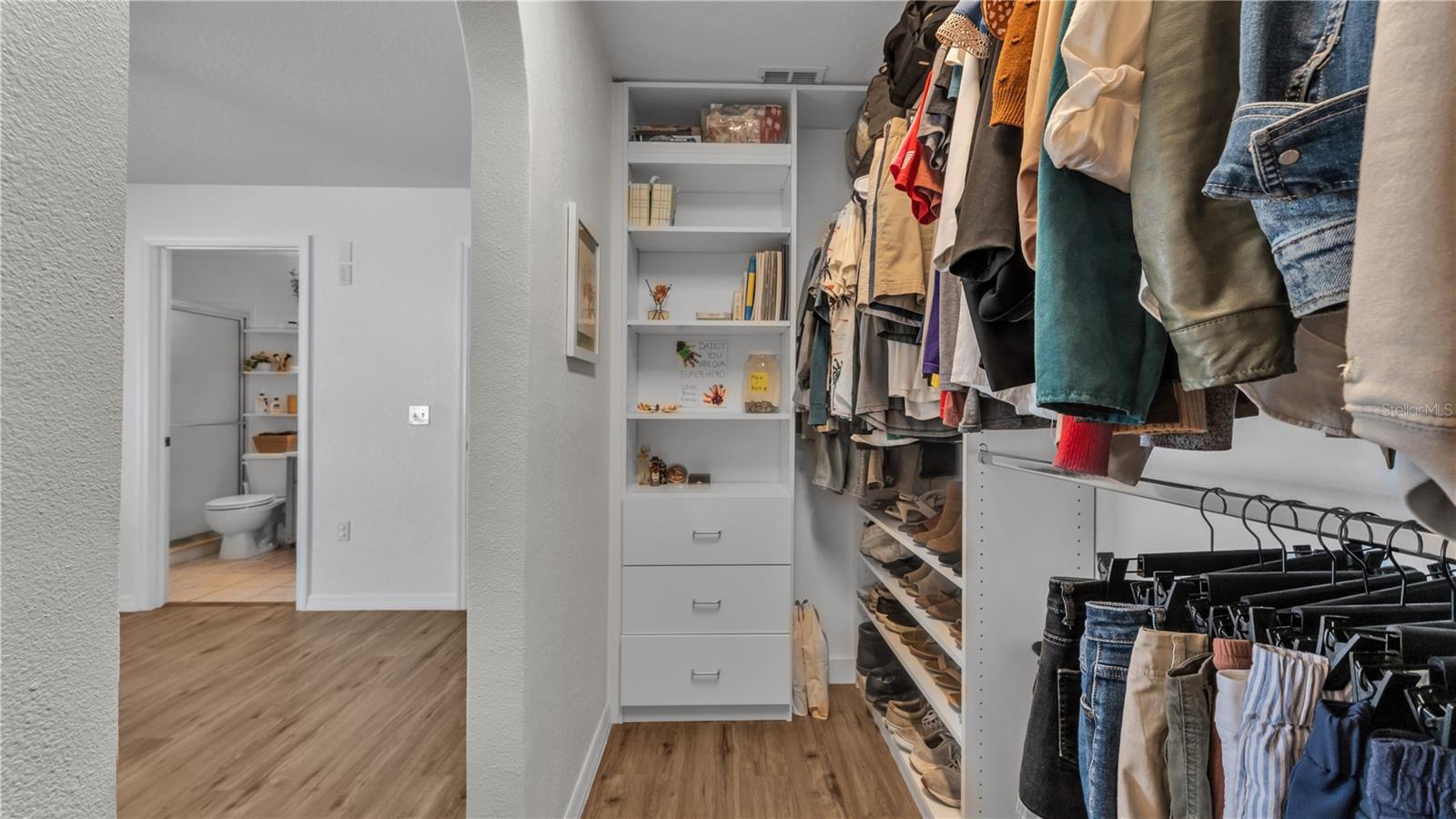 SCENIC HEIGHTS - Residential