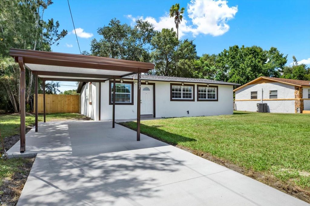 Photo of 5707 S 79th Street, Tampa, FL 33619 (MLS # TB8431458)