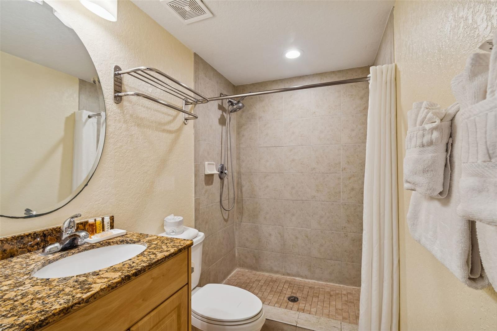 SUNSET VISTAS CONDO HOTEL ON THE GULF - Residential