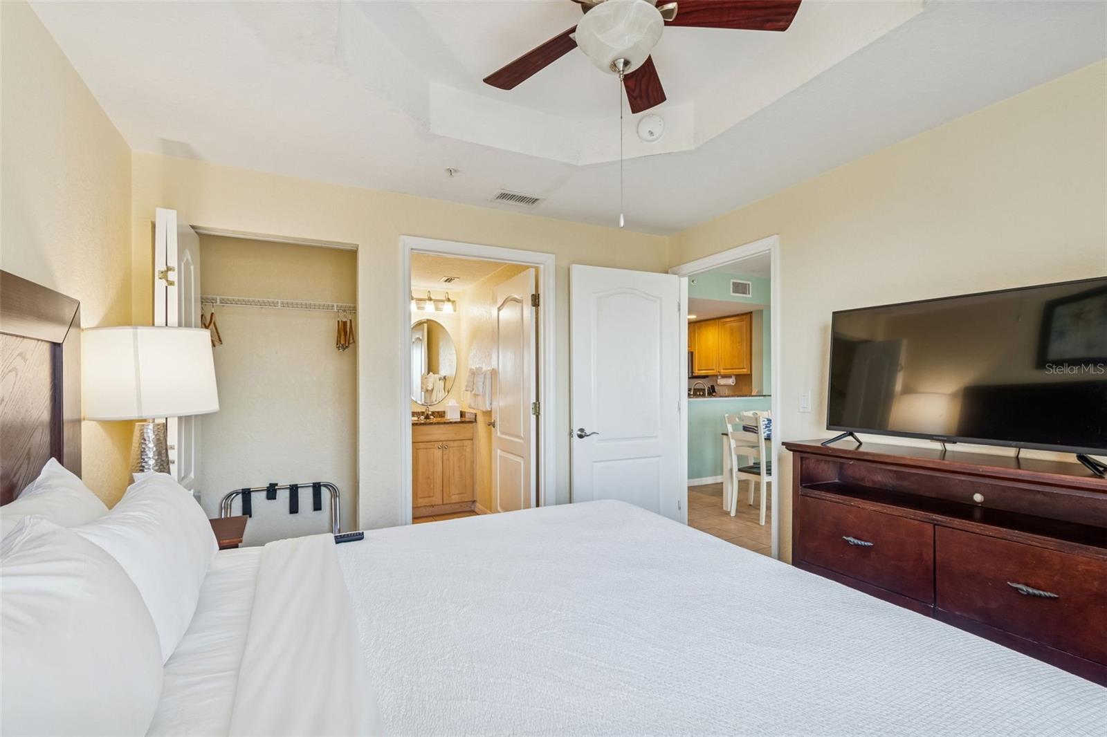 SUNSET VISTAS CONDO HOTEL ON THE GULF - Residential