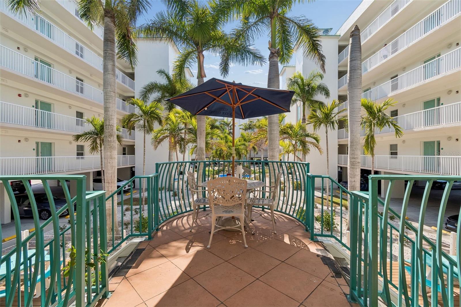 SUNSET VISTAS CONDO HOTEL ON THE GULF - Residential