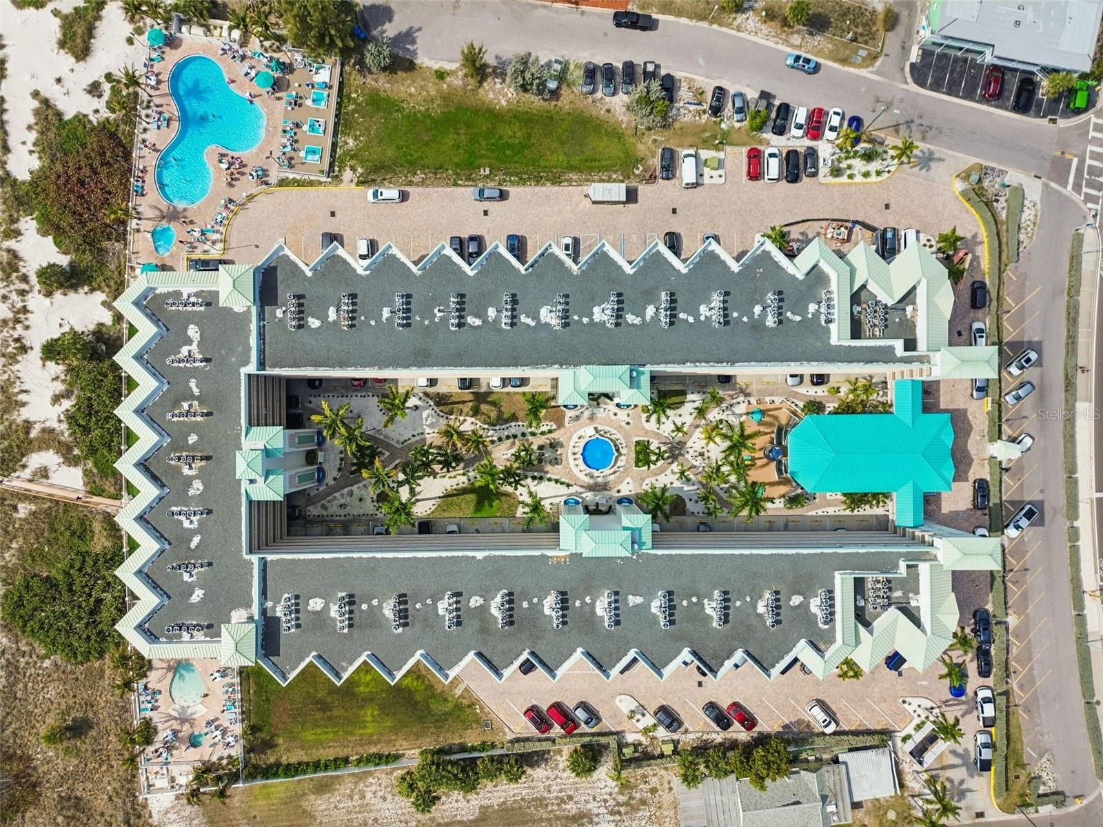 SUNSET VISTAS CONDO HOTEL ON THE GULF - Residential