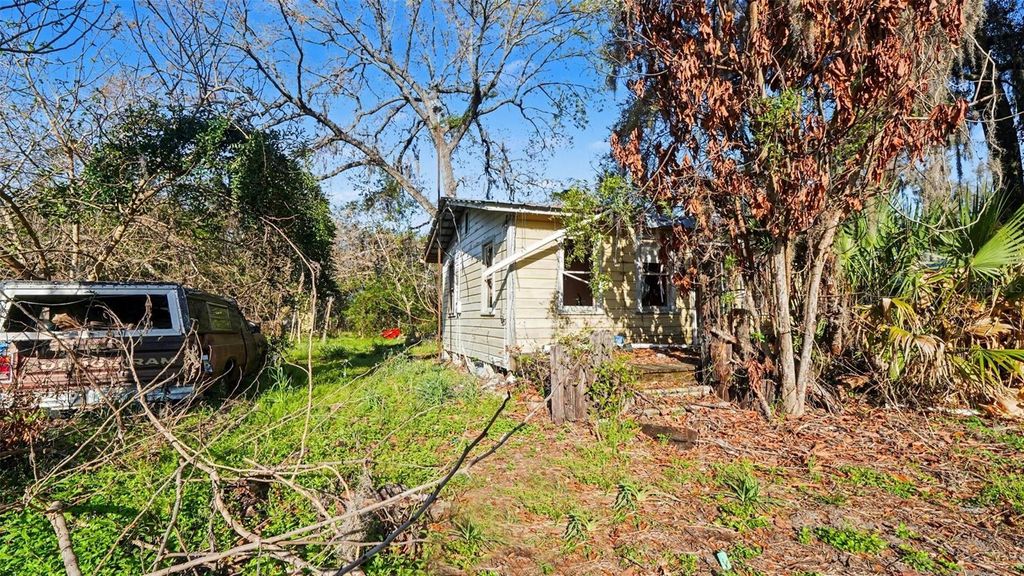 Photo of 3922 NE 16th Court, Ocala, FL 34479 (MLS # O6389675)