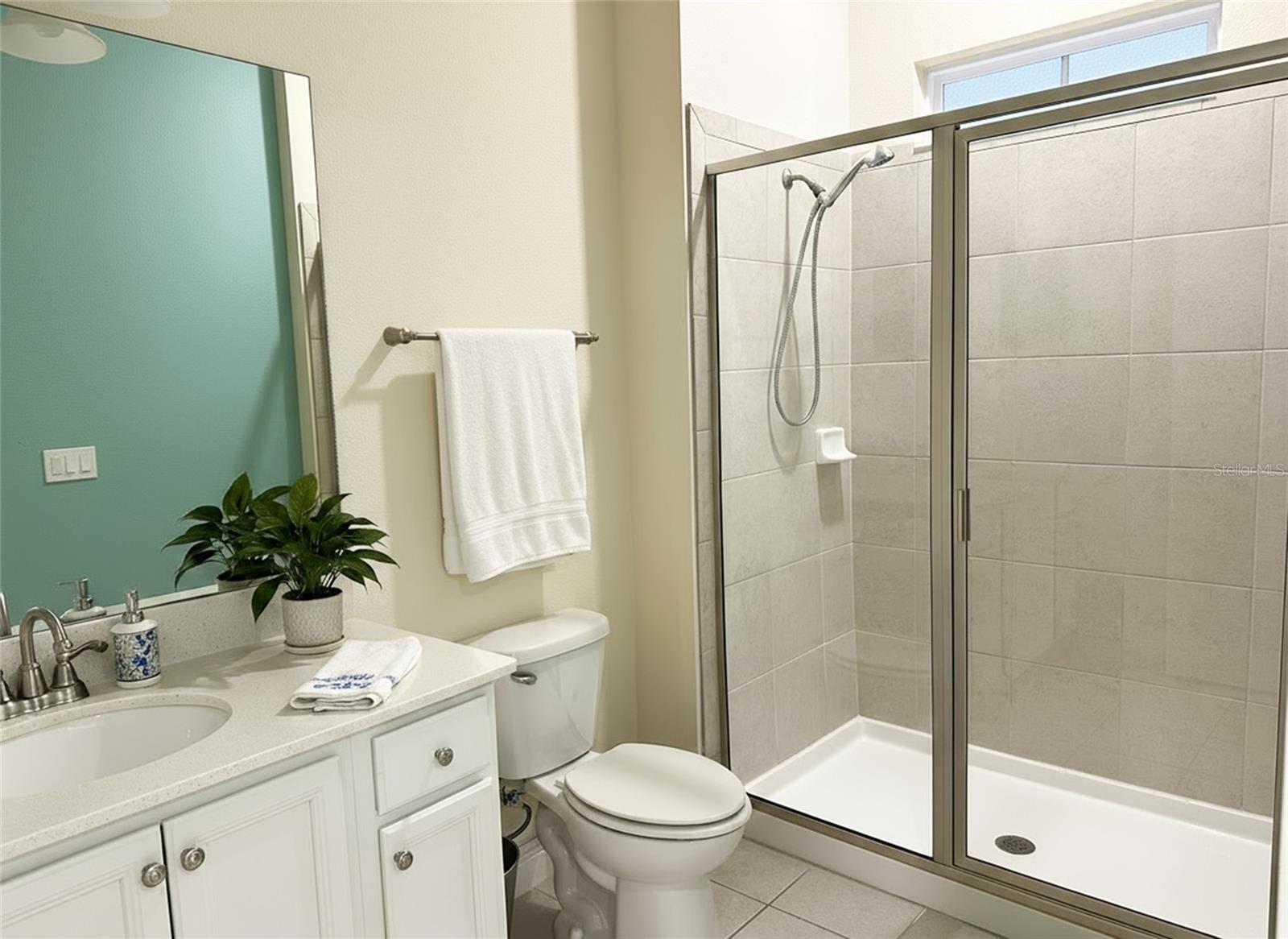 ROLLING OAKS PH 5 - Residential Lease