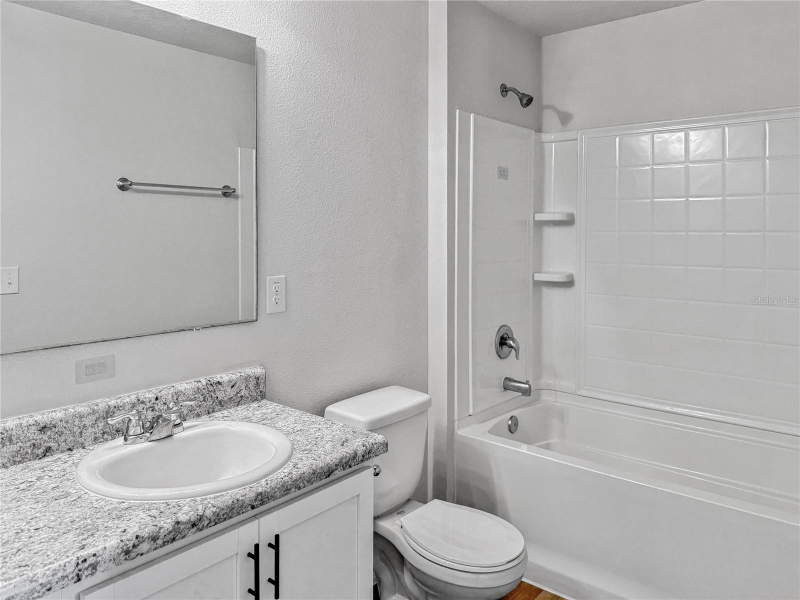 SOUTHWEST QUADRANT PH 01-04 - Residential Lease