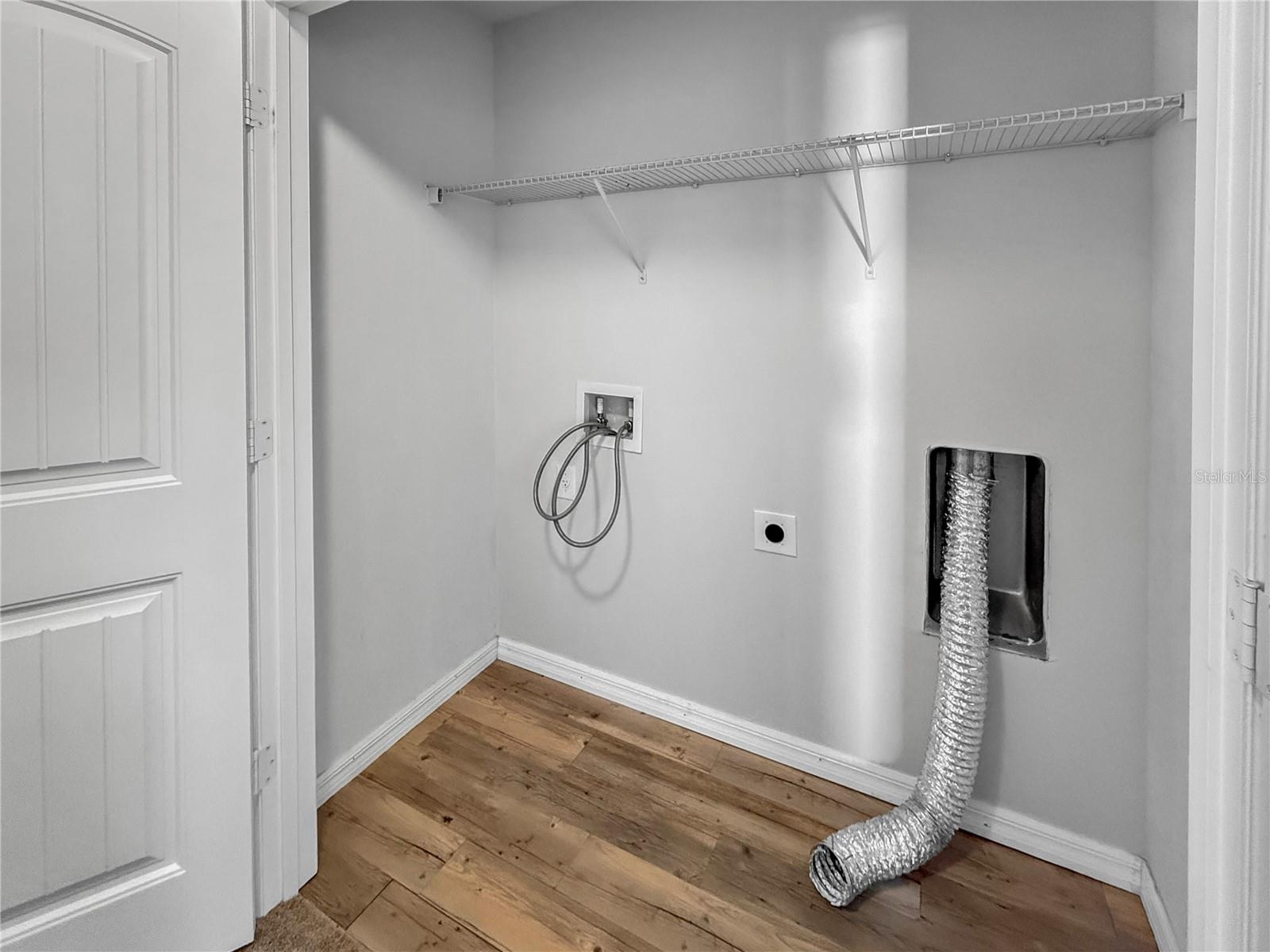 SOUTHWEST QUADRANT PH 01-04 - Residential Lease