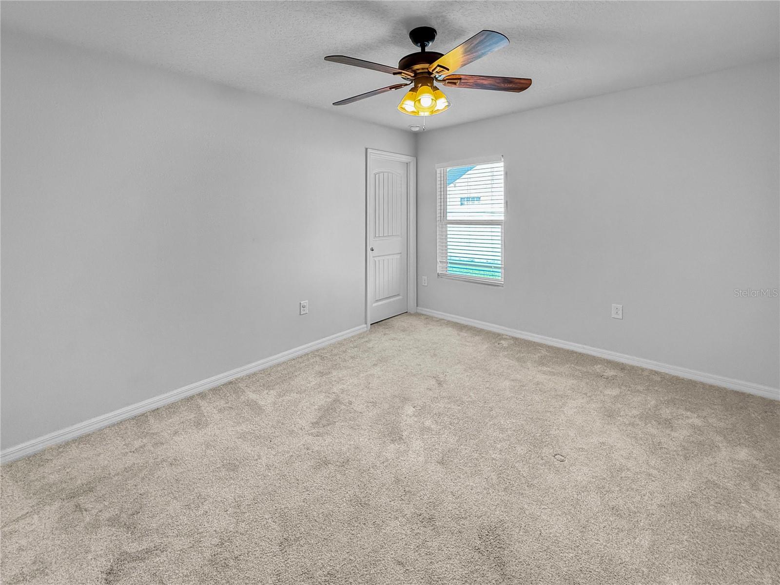 SOUTHWEST QUADRANT PH 01-04 - Residential Lease