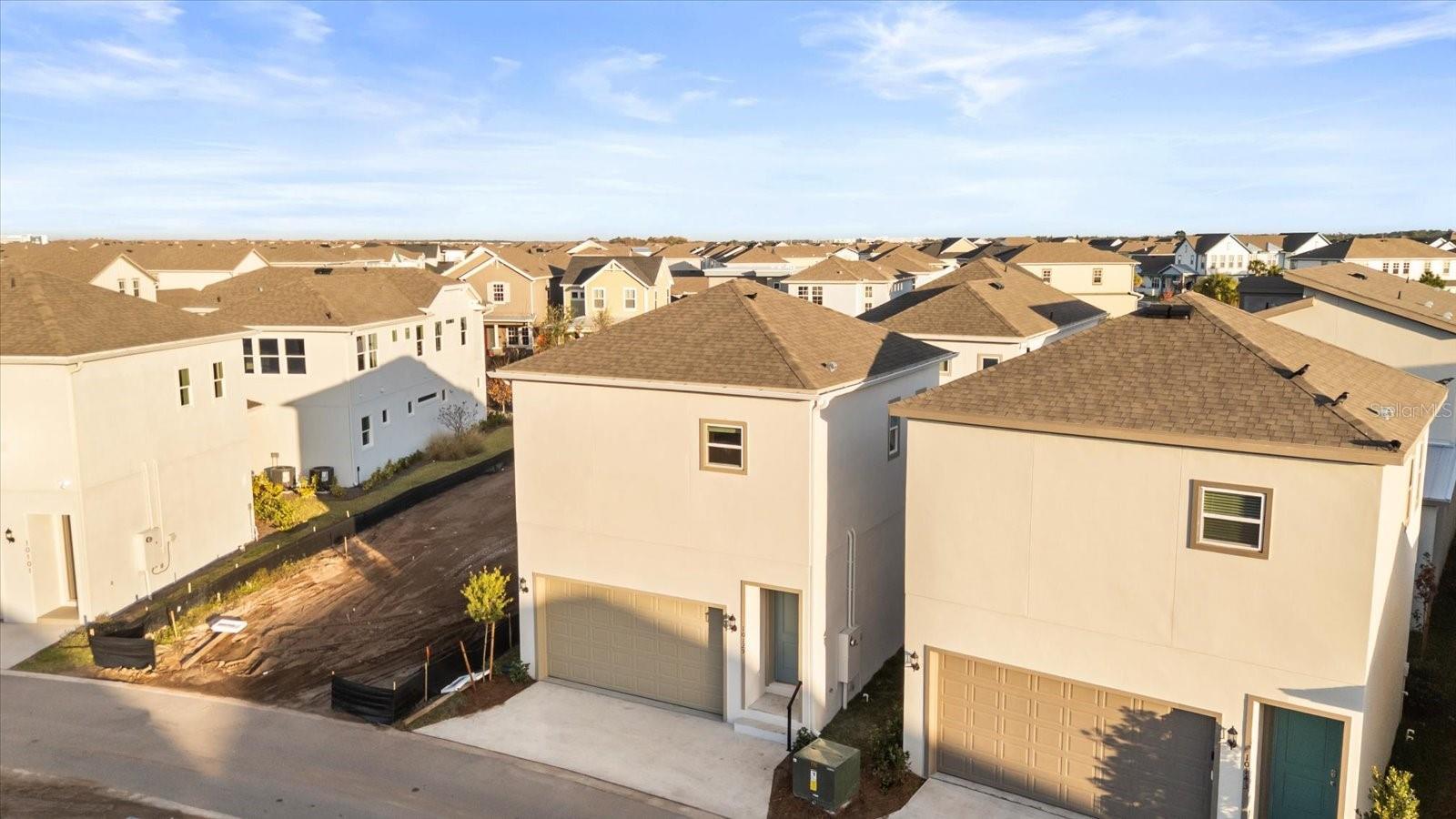 LAUREATE PARK - Residential Lease