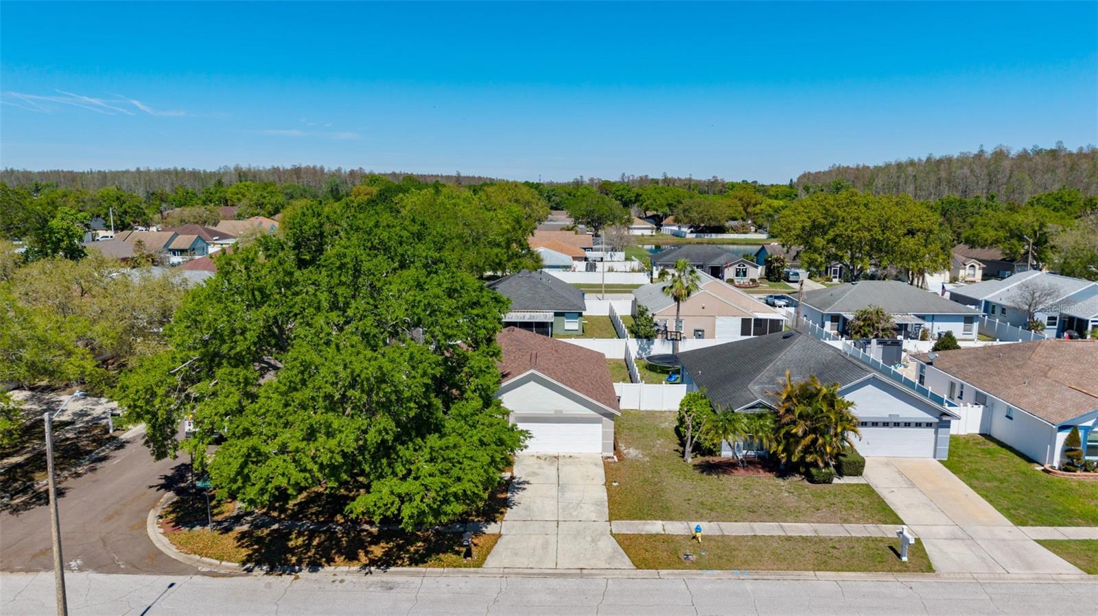 MEADOWGLEN - Residential