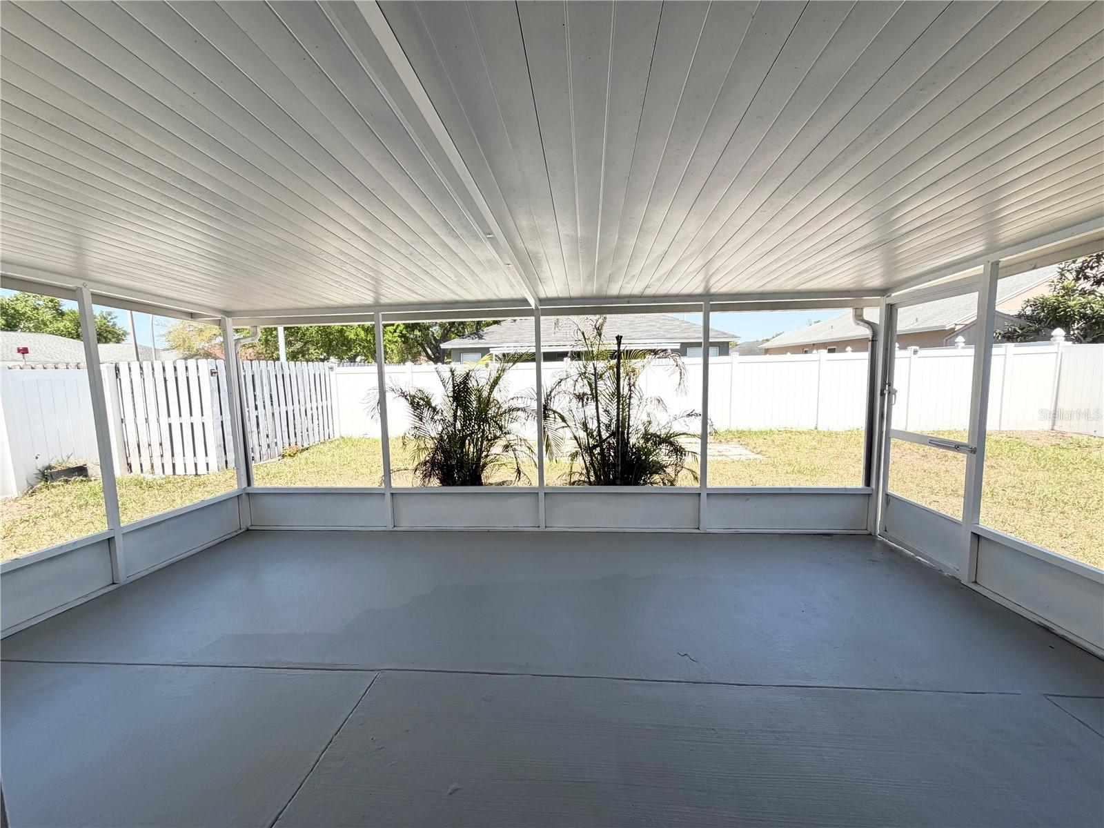 MEADOWGLEN - Residential