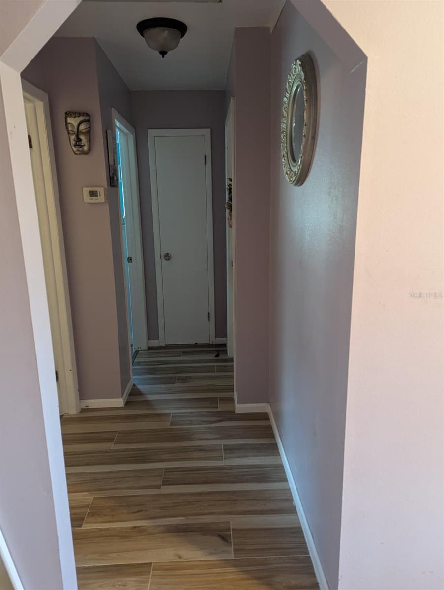 AVON PARK - Residential