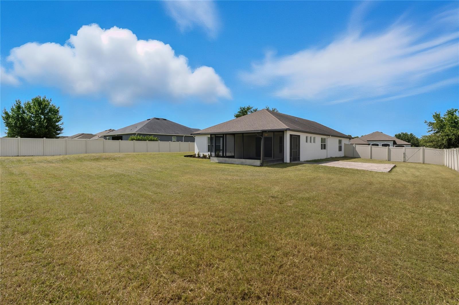 OAK GLEN - Residential