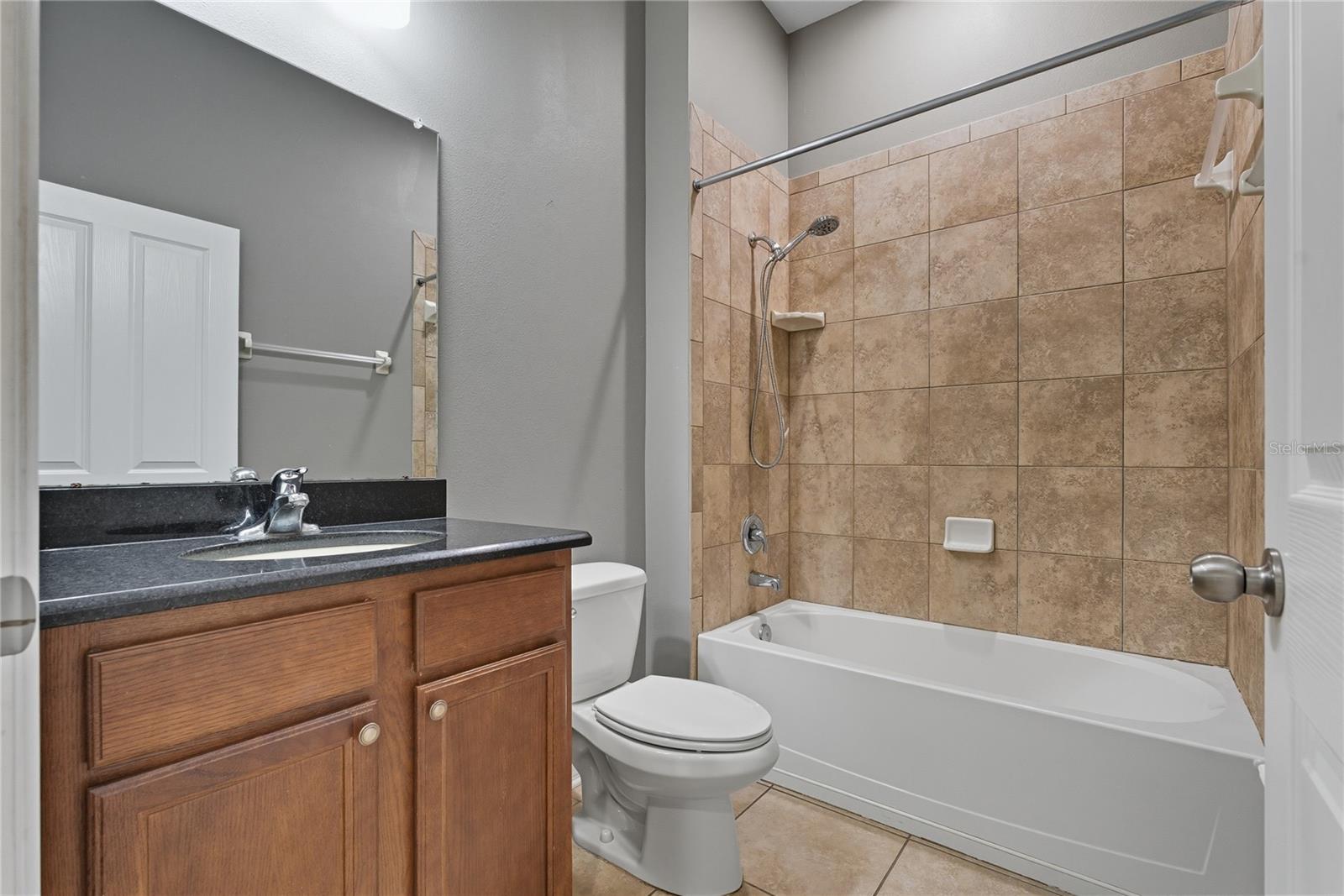OAK GLEN - Residential