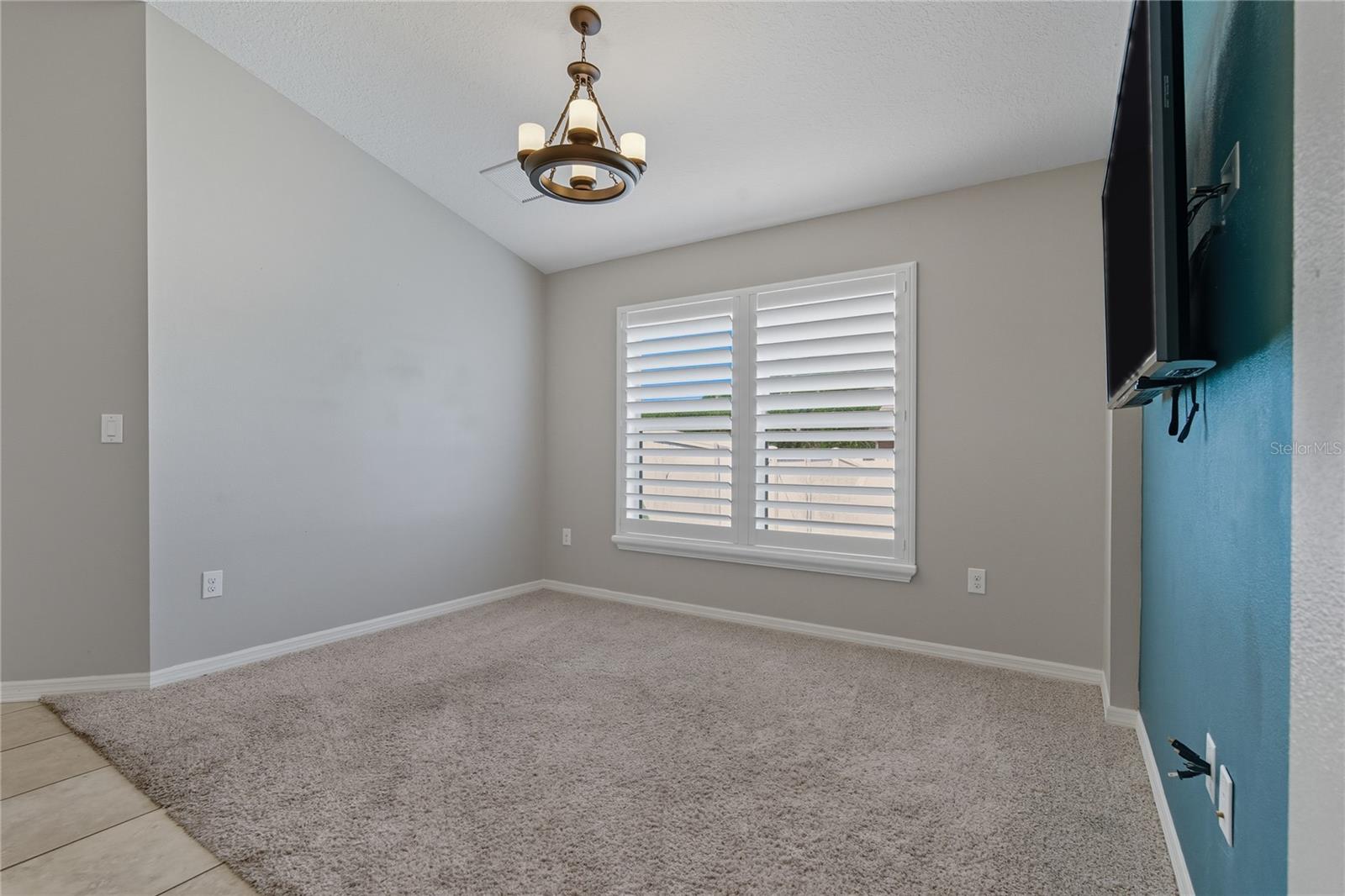 OAK GLEN - Residential