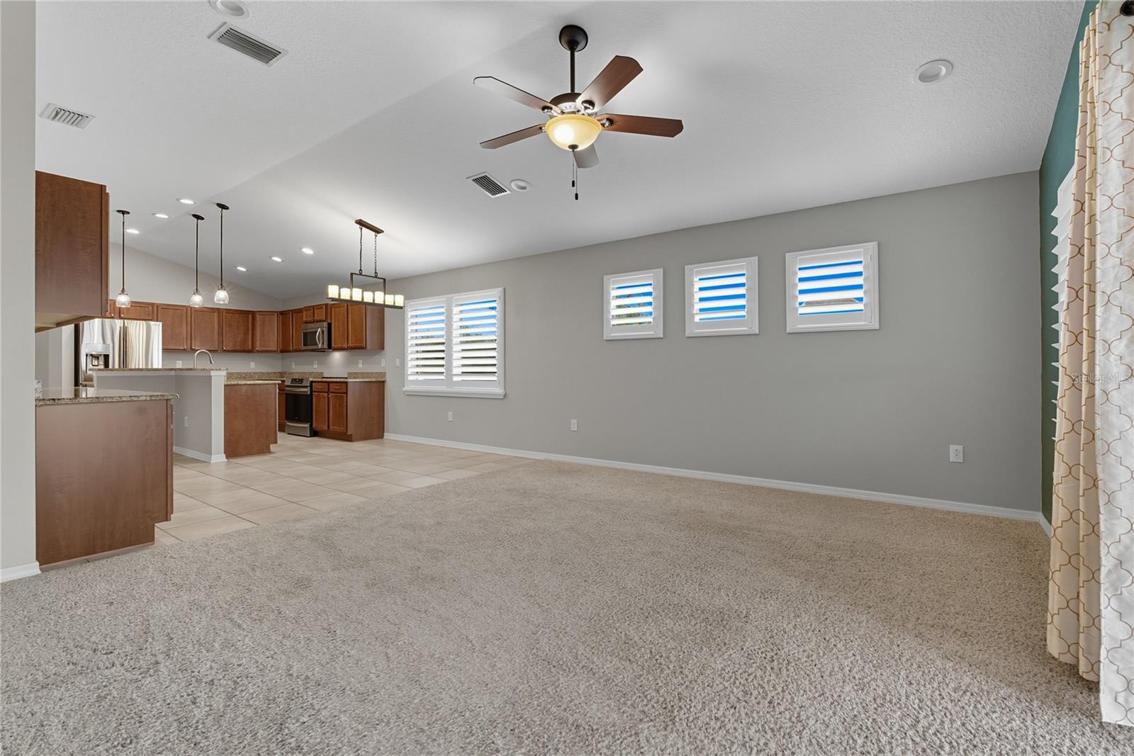 OAK GLEN - Residential