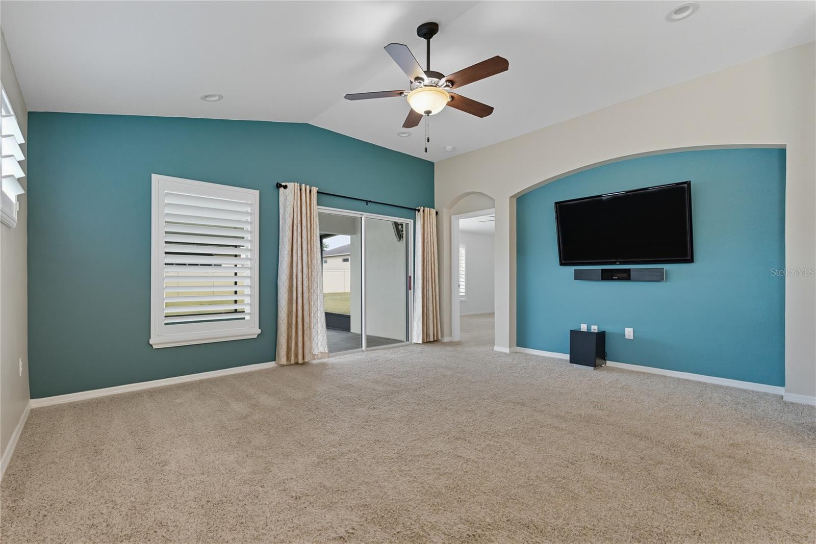 OAK GLEN - Residential