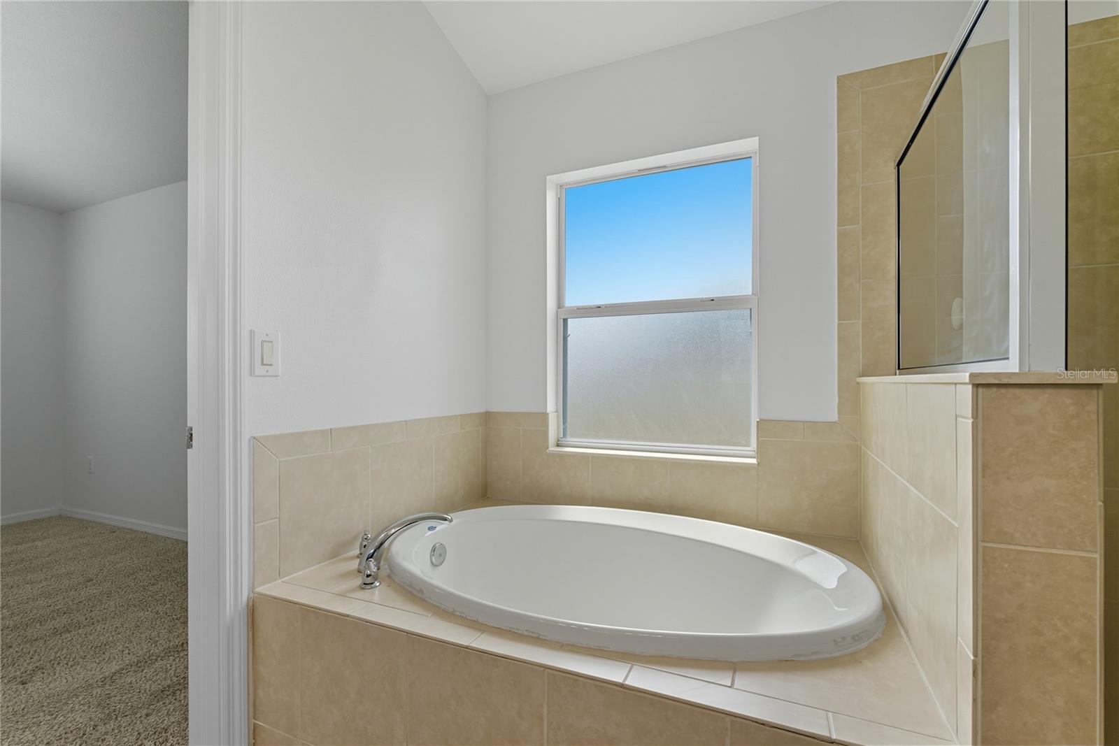 OAK GLEN - Residential