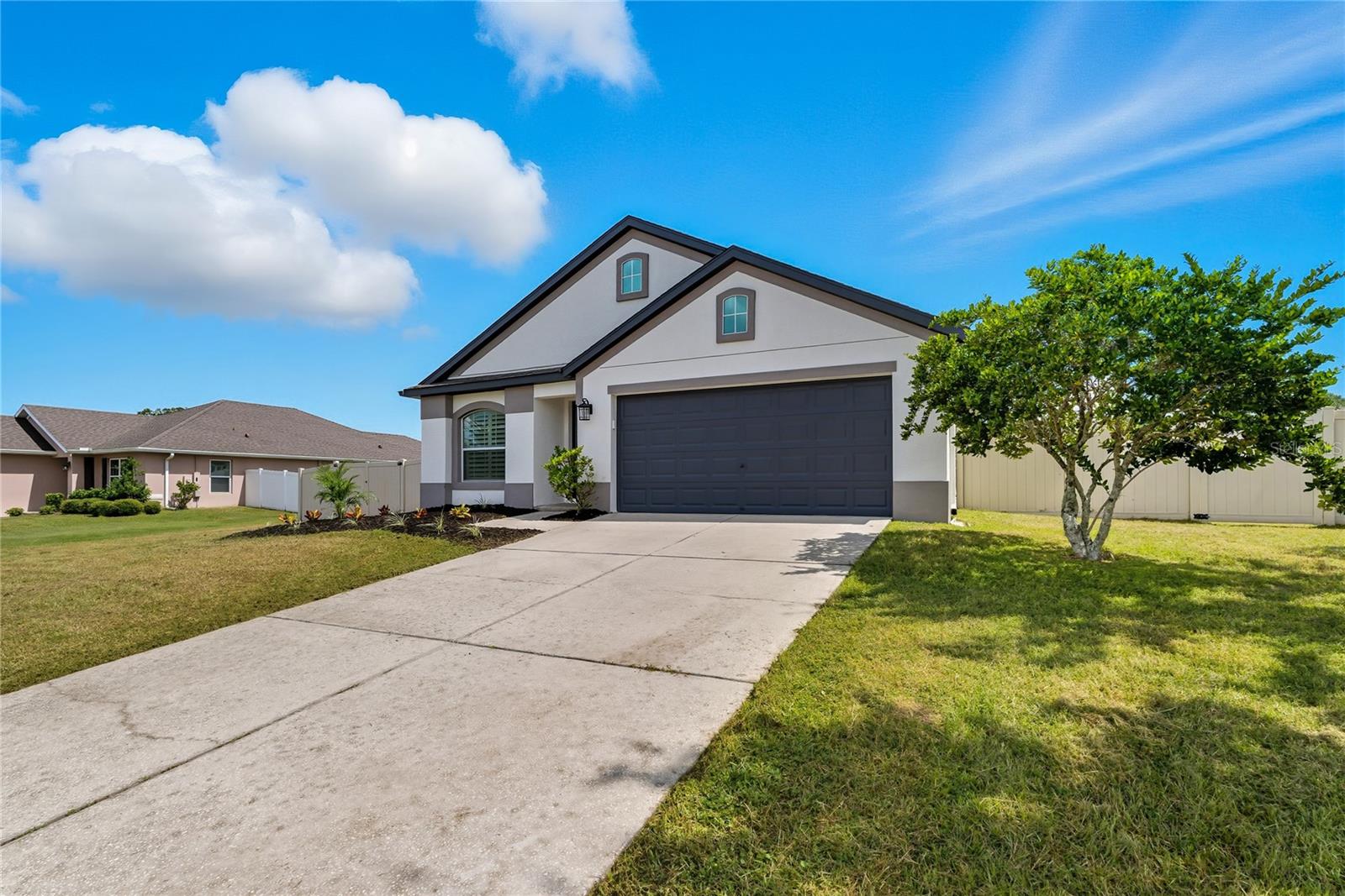 OAK GLEN - Residential