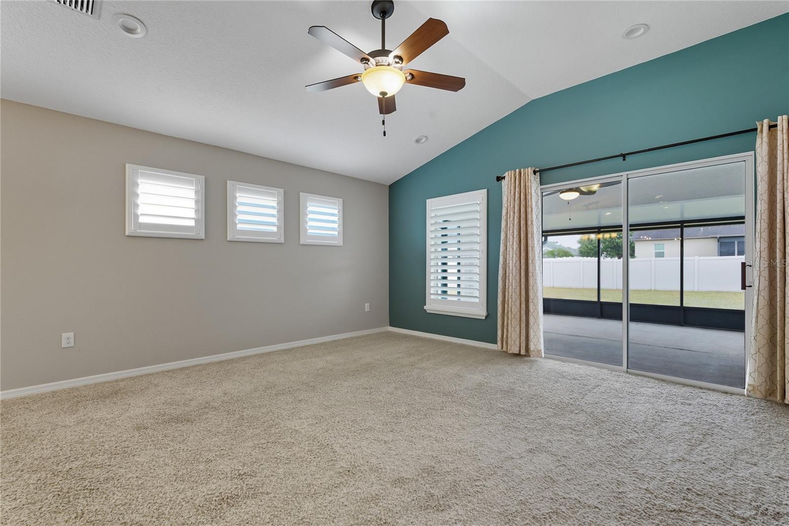 OAK GLEN - Residential