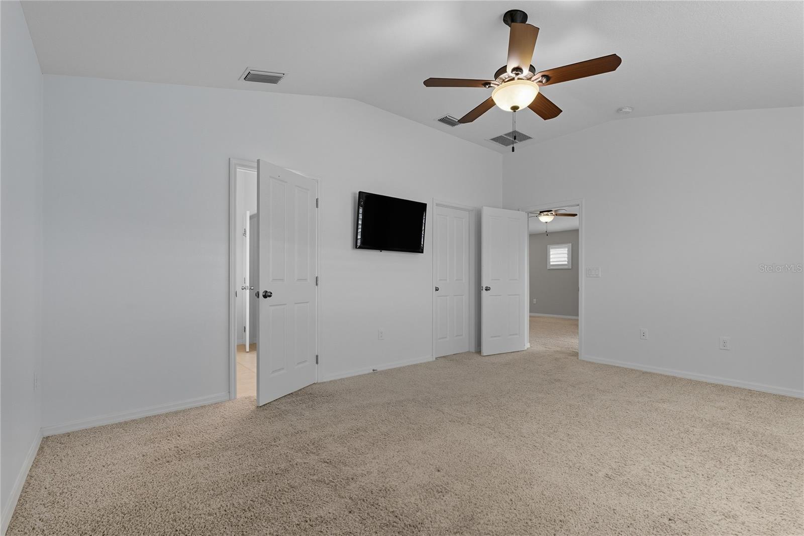 OAK GLEN - Residential
