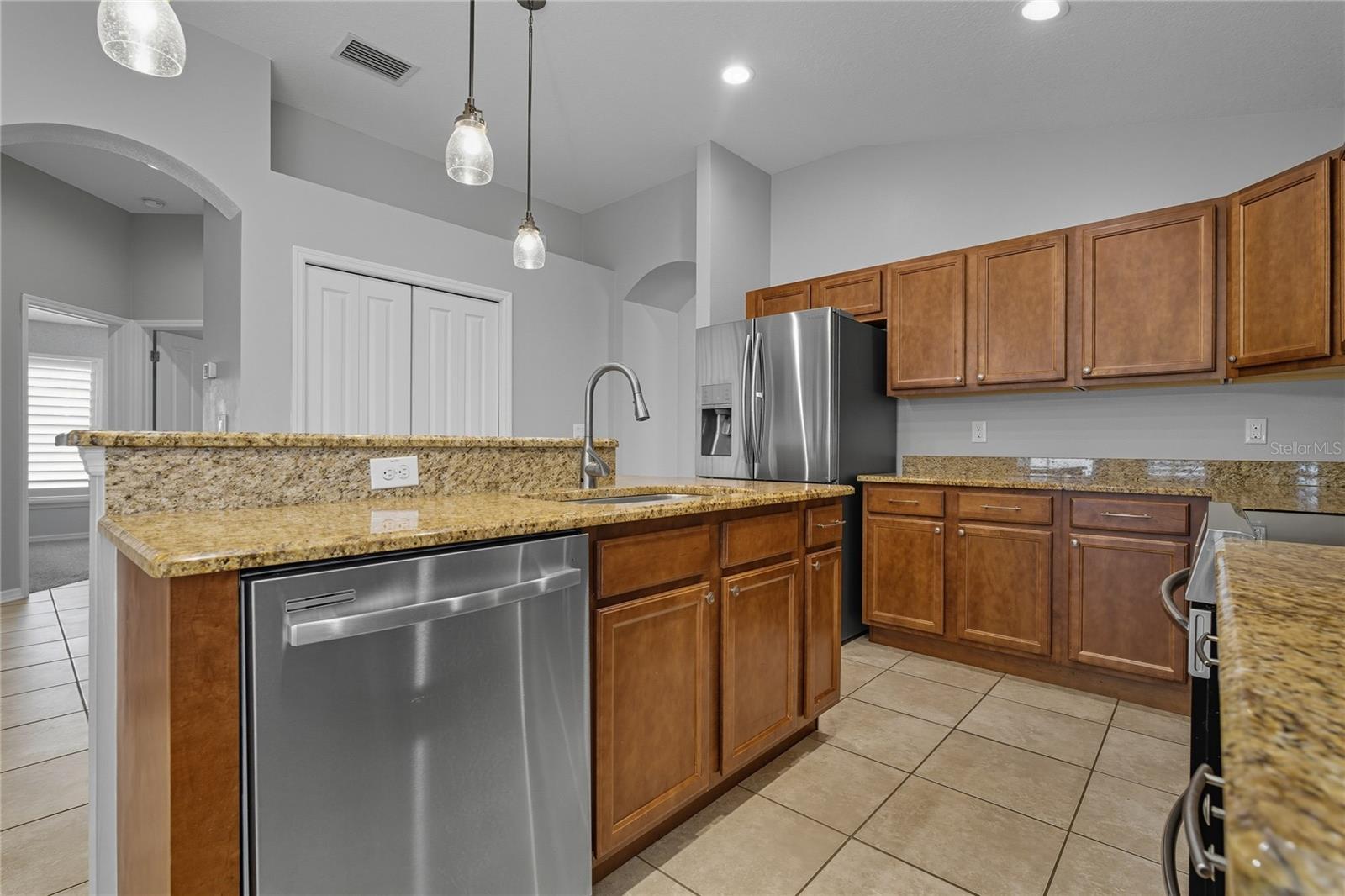 OAK GLEN - Residential