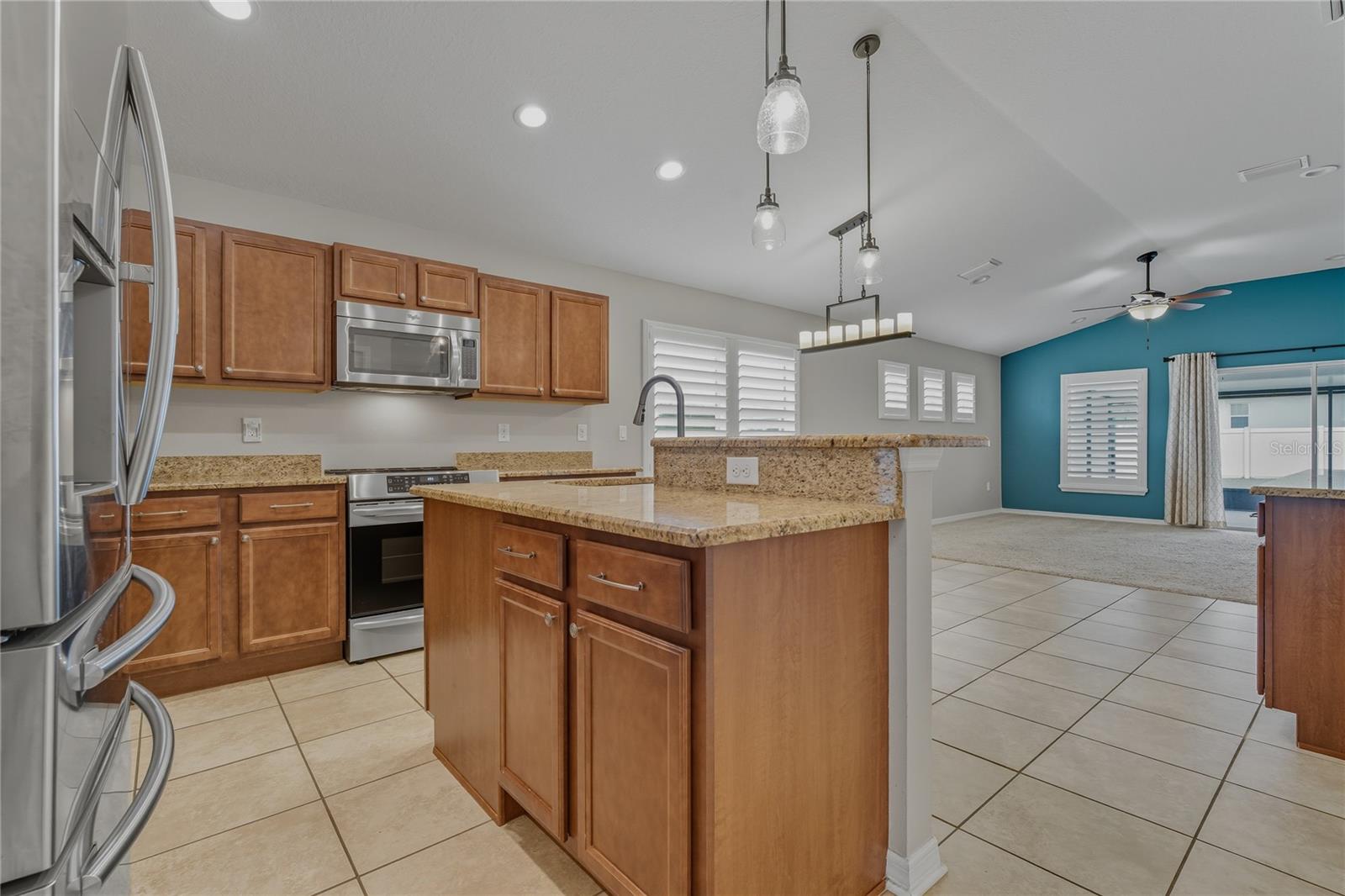OAK GLEN - Residential