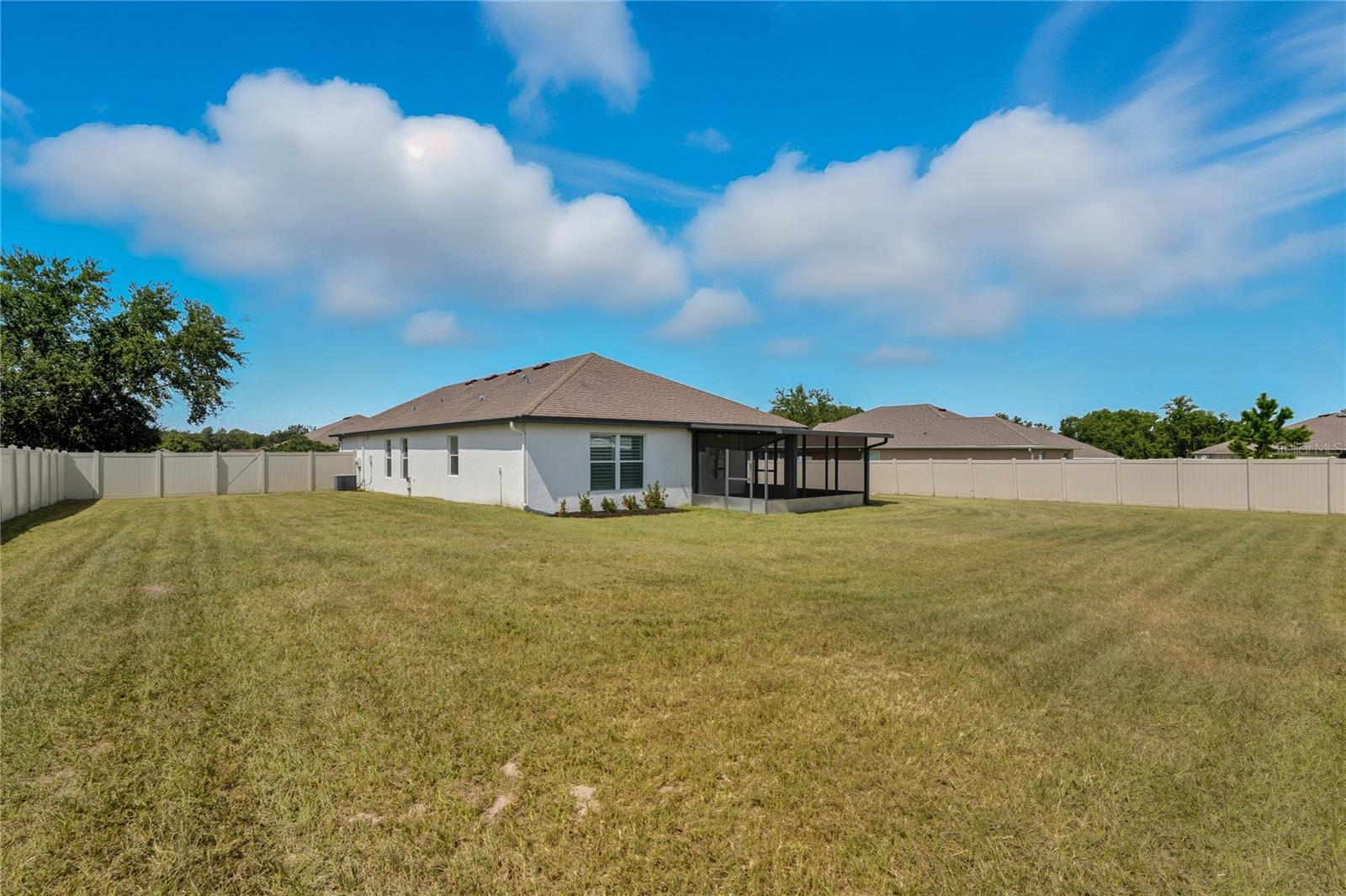 OAK GLEN - Residential