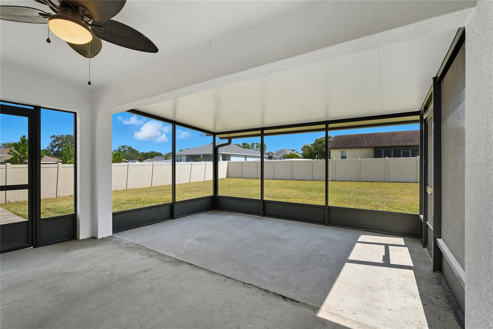 OAK GLEN - Residential