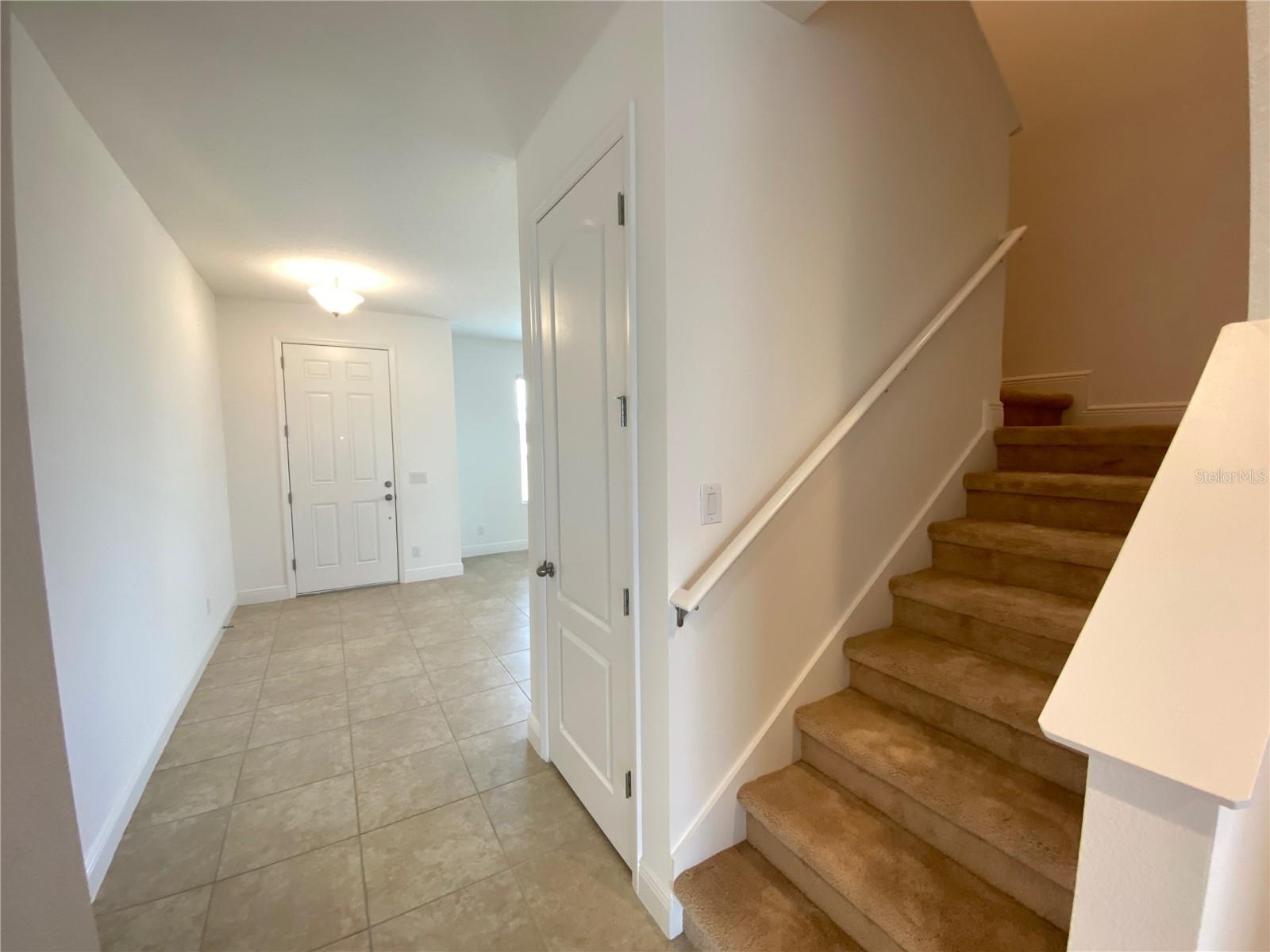 HANOVER LAKES PH 3 - Residential Lease