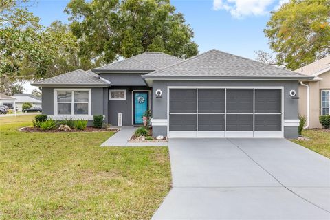 Photo of 11233 SW 73rd Circle, Ocala, FL 34476 (MLS # OM715701)