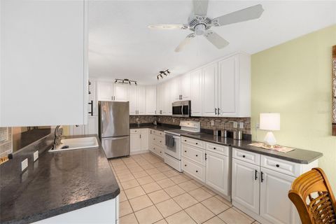 Tiny photo for 11233 SW 73rd Circle, Ocala, FL 34476 (MLS # OM715701)