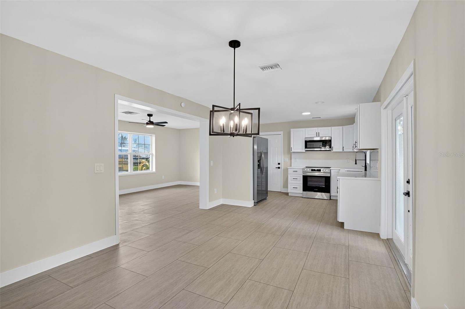 LEHIGH ACRES SEC 36 44 26 UNITS 01 13 - Residential