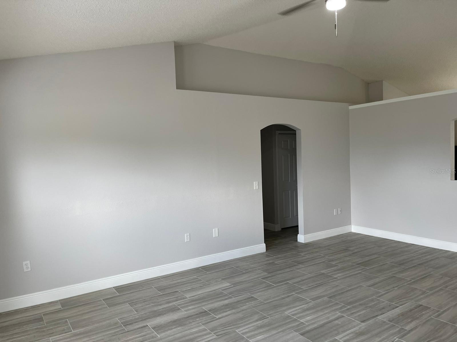 DELTONA LAKES UNIT 68 - Residential Lease