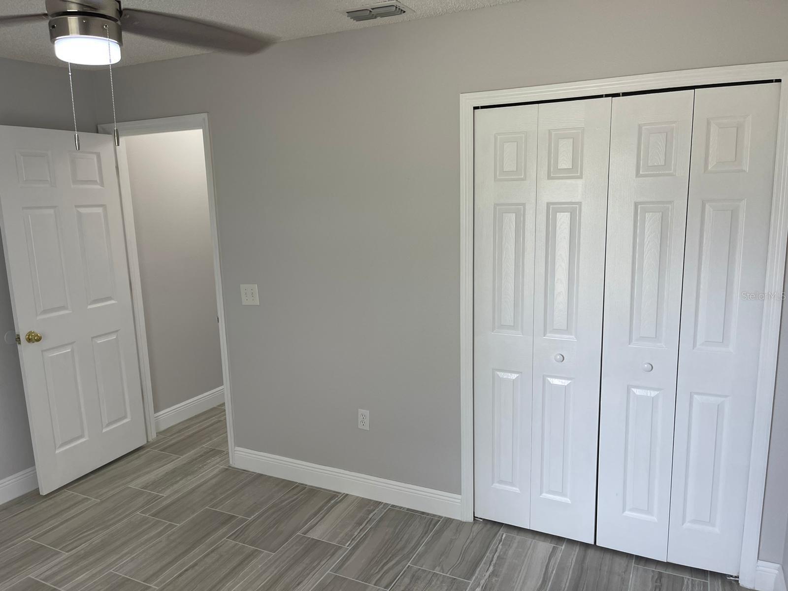 DELTONA LAKES UNIT 68 - Residential Lease