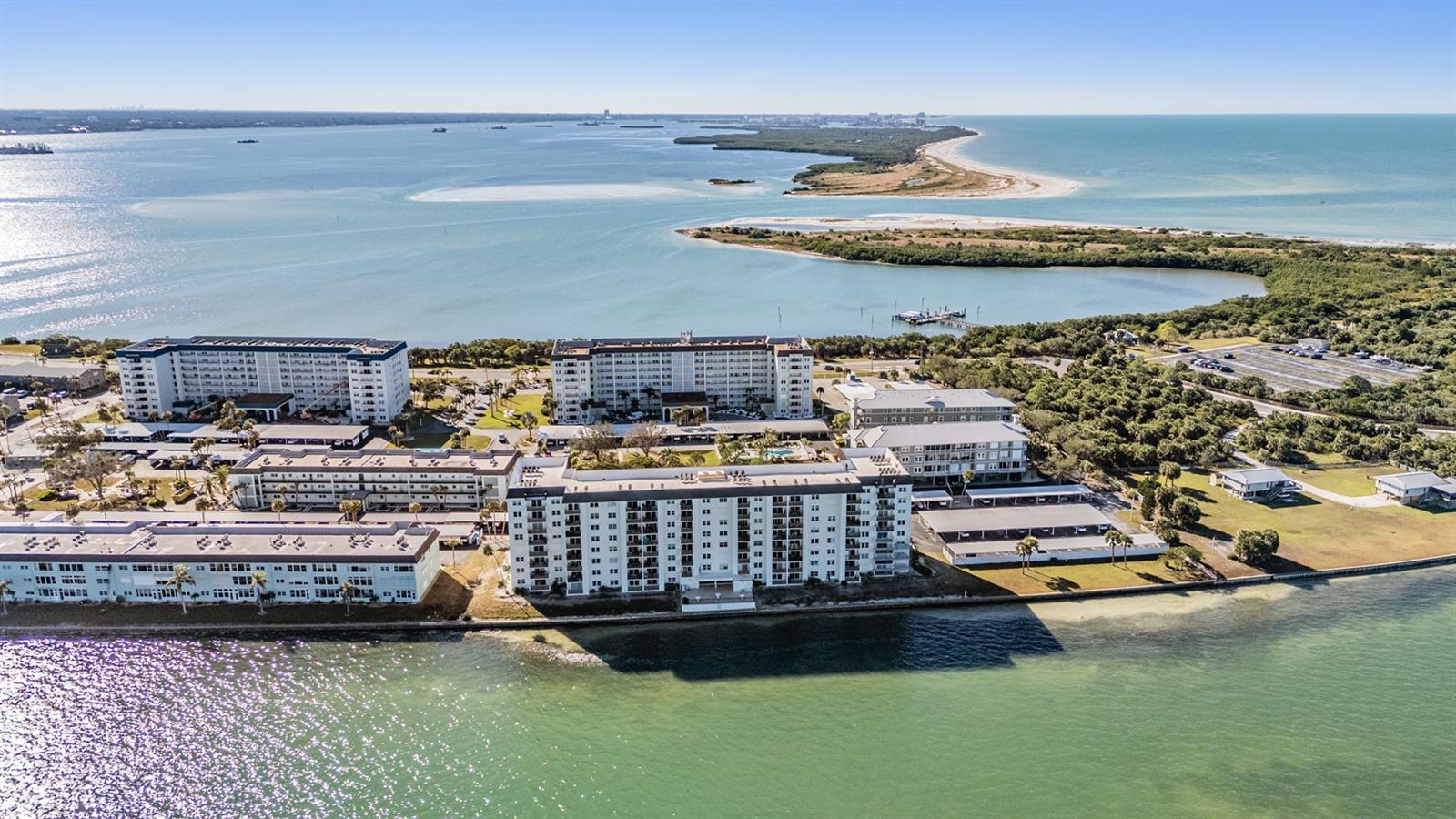 ROYAL STEWART ARMS - Residential