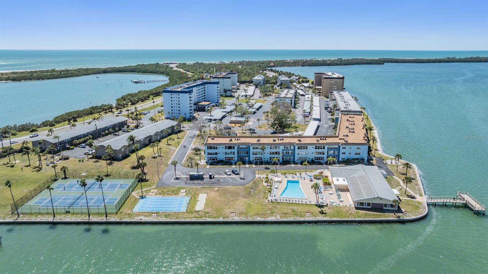 ROYAL STEWART ARMS - Residential