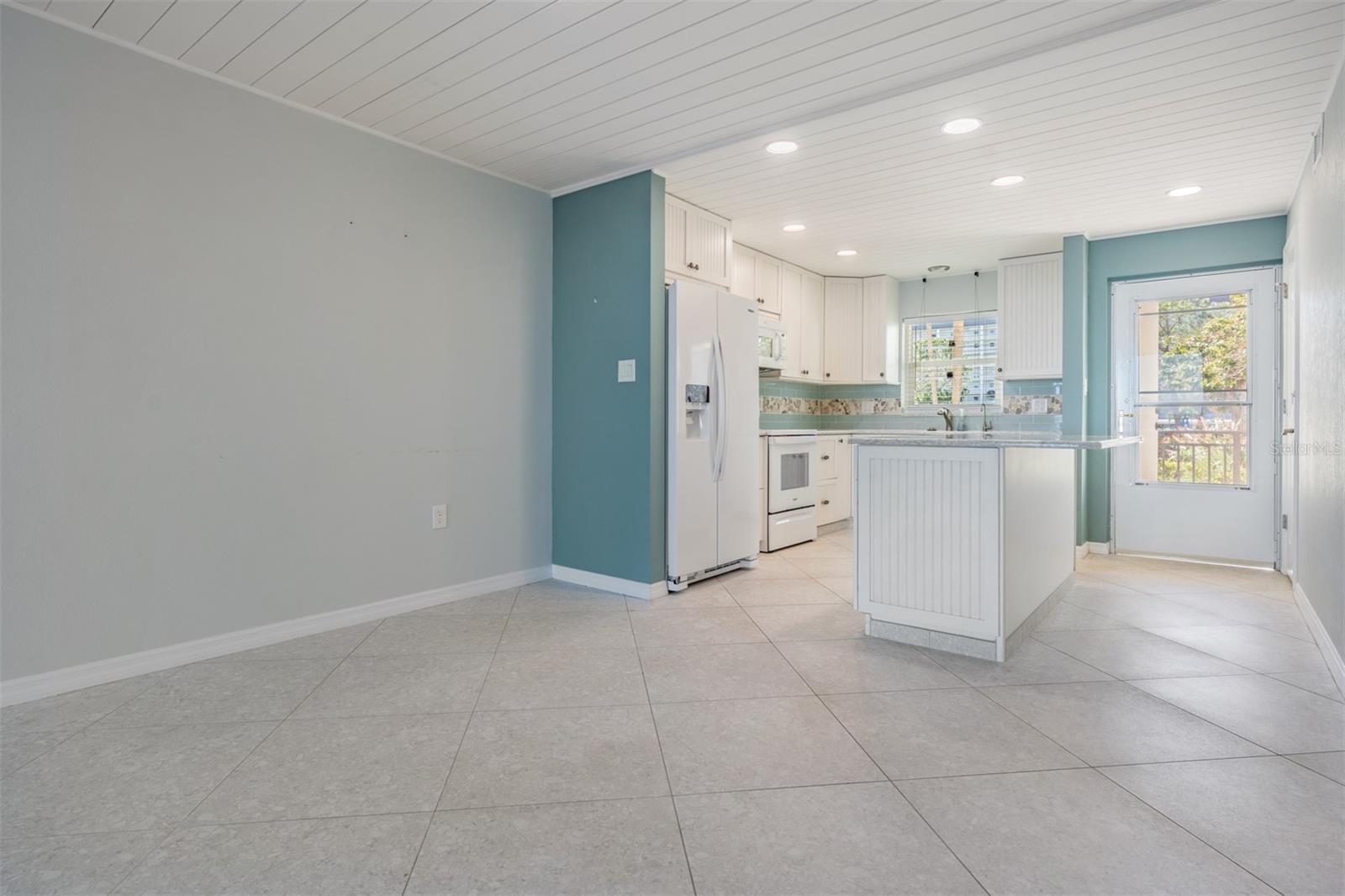 ROYAL STEWART ARMS - Residential