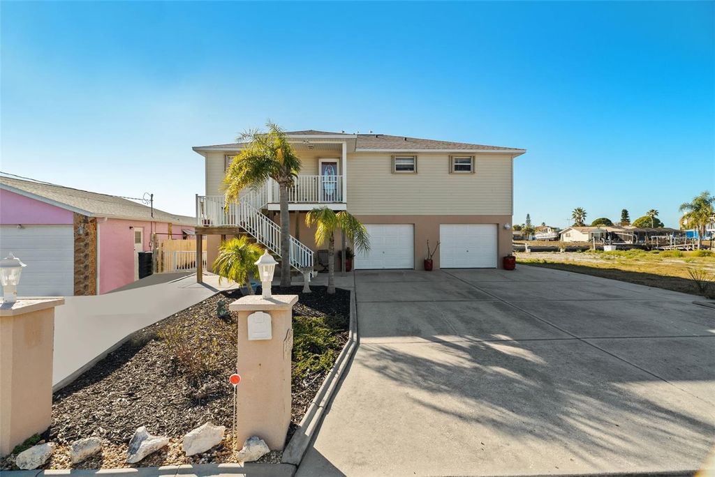 Photo of 13533 Veronica Drive, Hudson, FL 34667 (MLS # TB8475496)