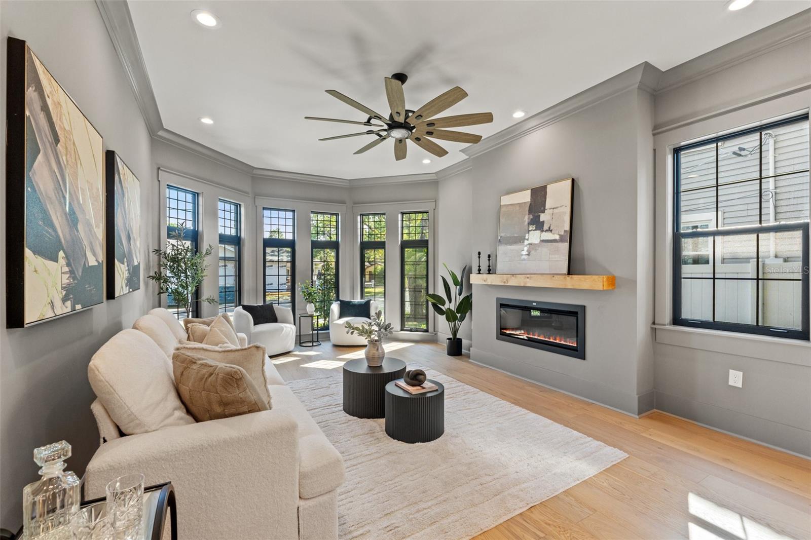 RIDGEWOOD PARK - Residential