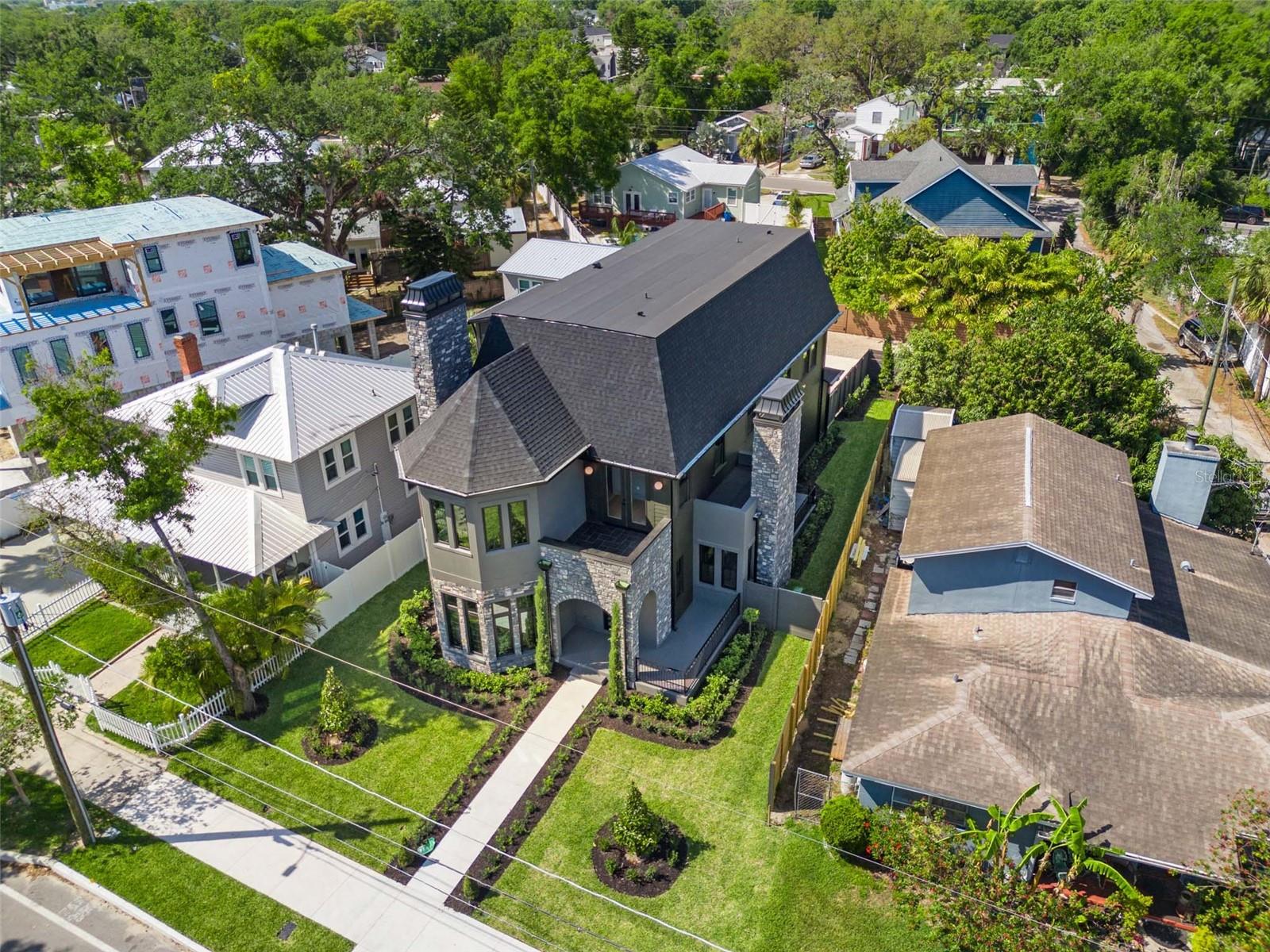 RIDGEWOOD PARK - Residential