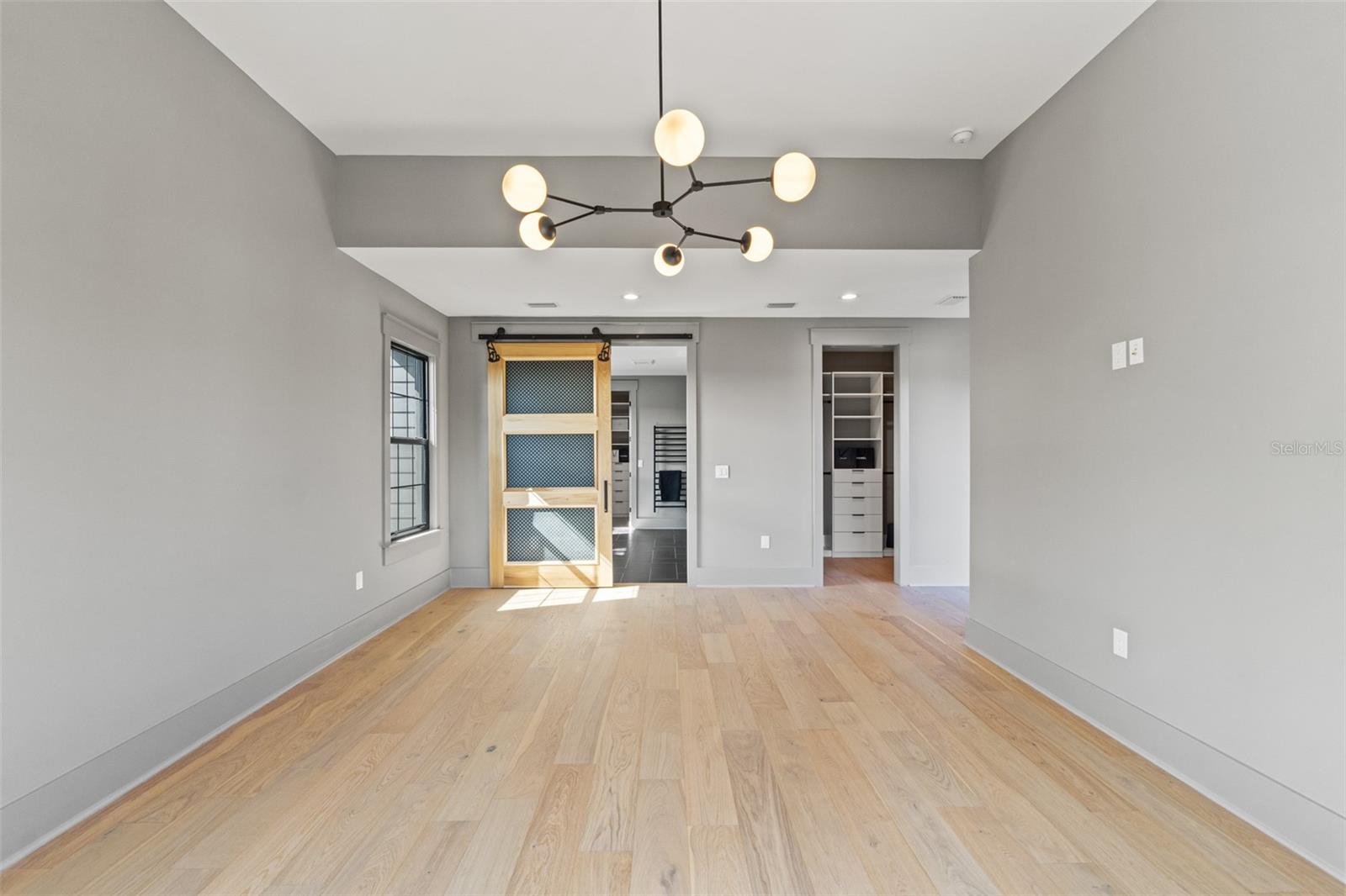 RIDGEWOOD PARK - Residential