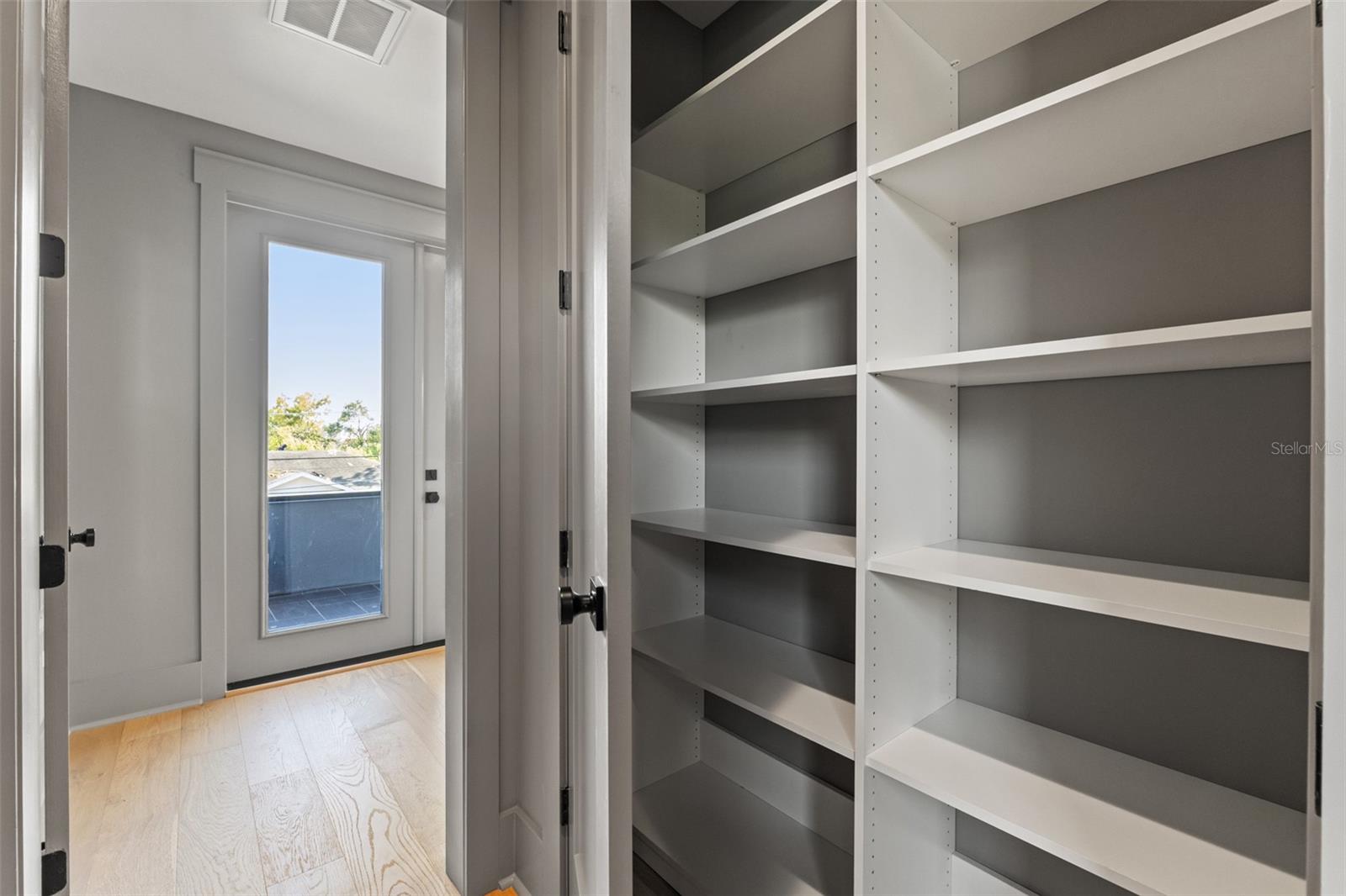 RIDGEWOOD PARK - Residential